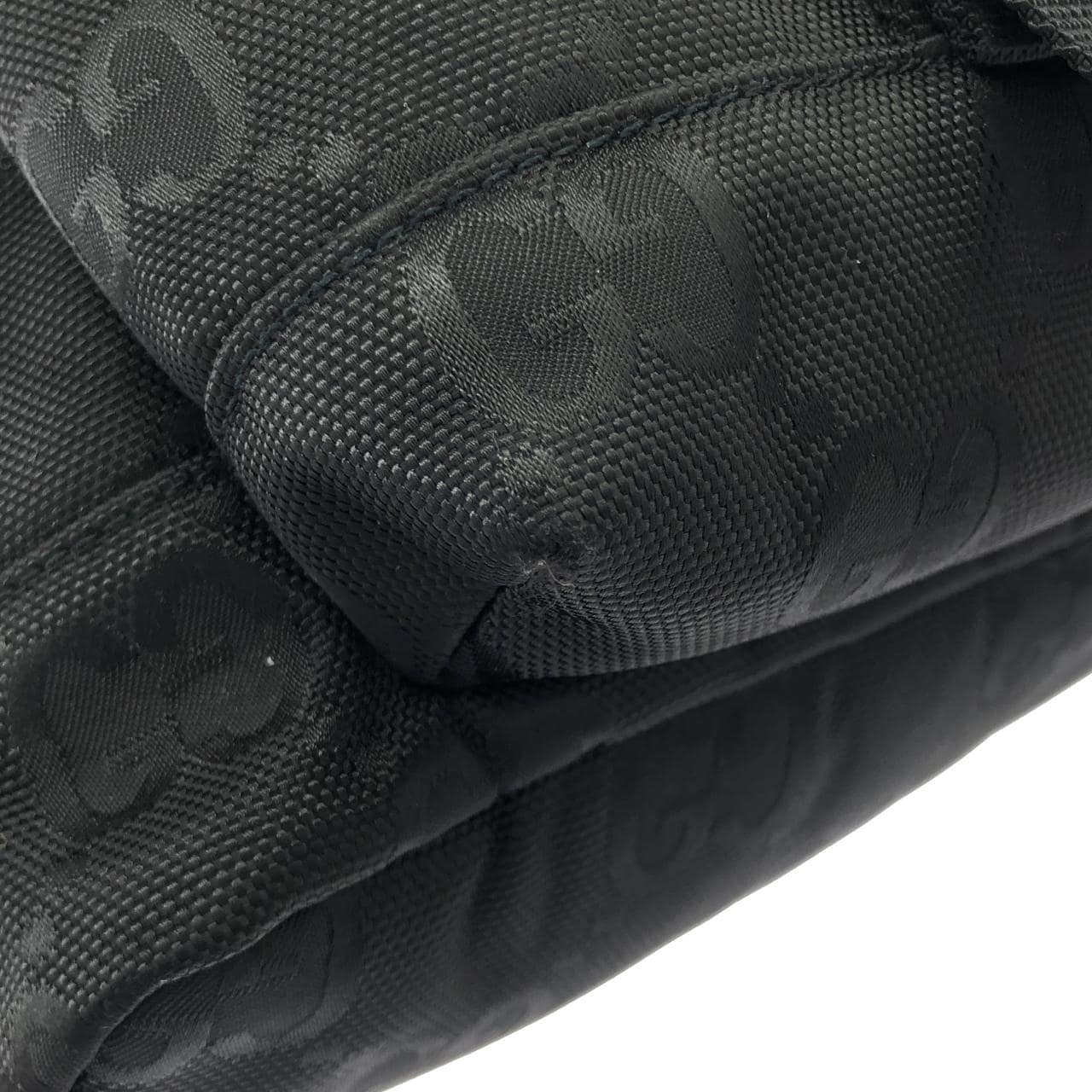 グッチ GUCCI OFF THE GRID 658631 H9HUN ショルダーバッグ