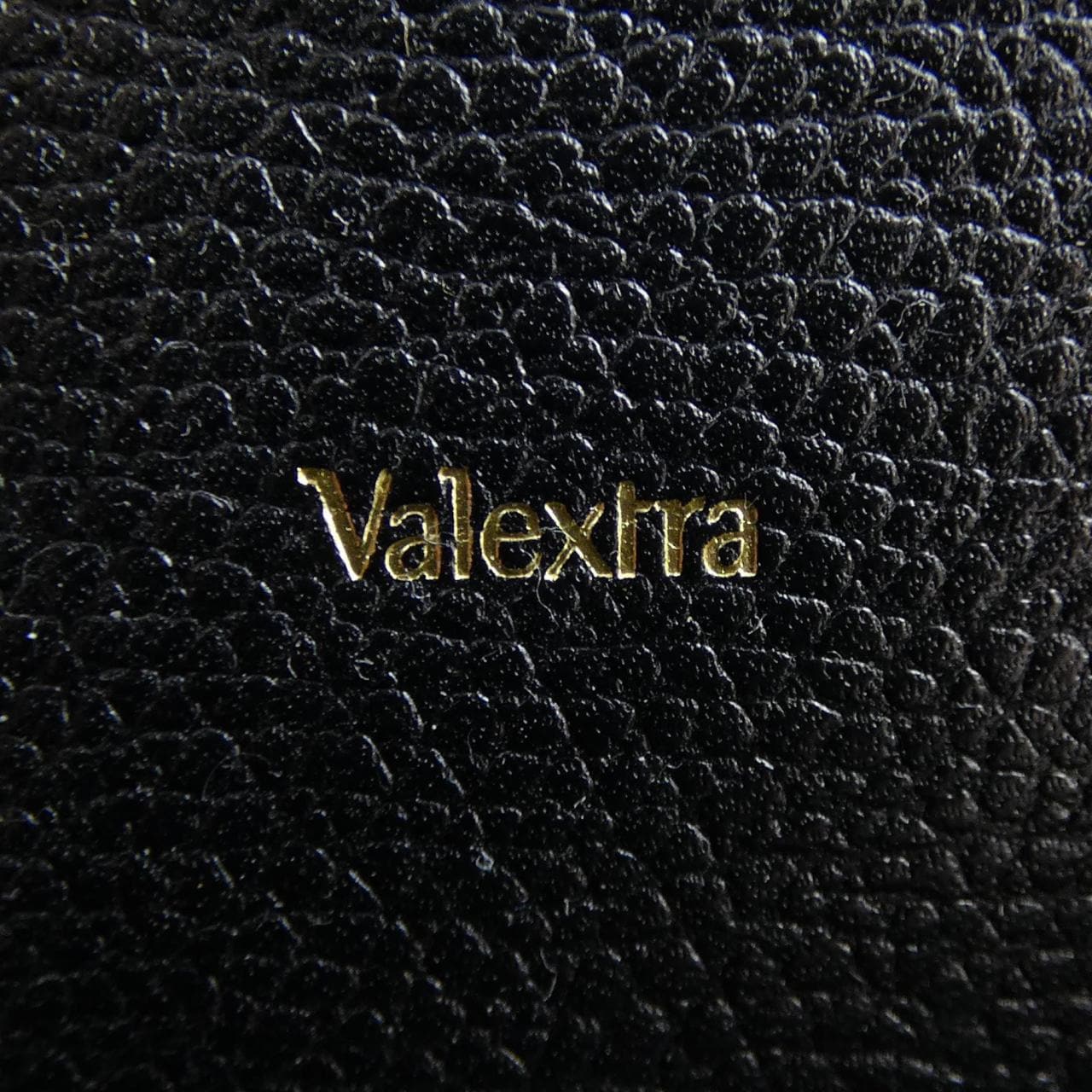 ヴァレクストラ VALEXTRA ストラップ付　メガネケース　パンダ GOODS