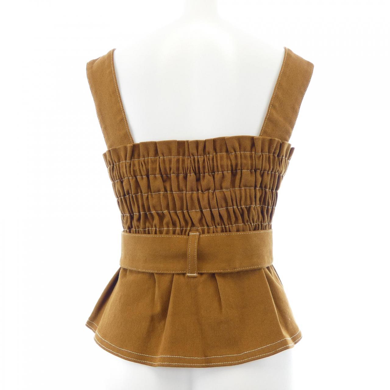 NANUSHKA トップス