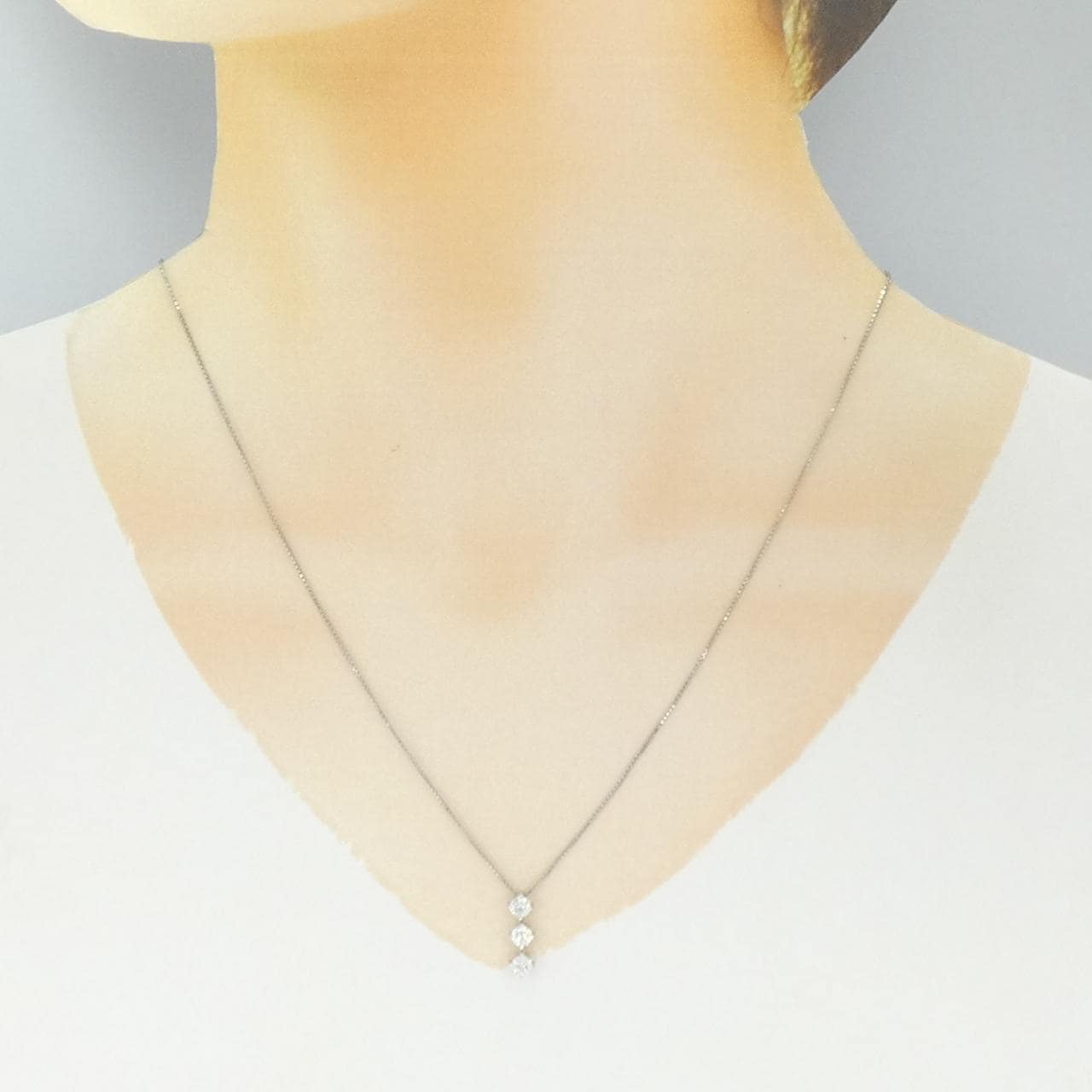 PT900/PT850 三石钻石项链 0.50克拉