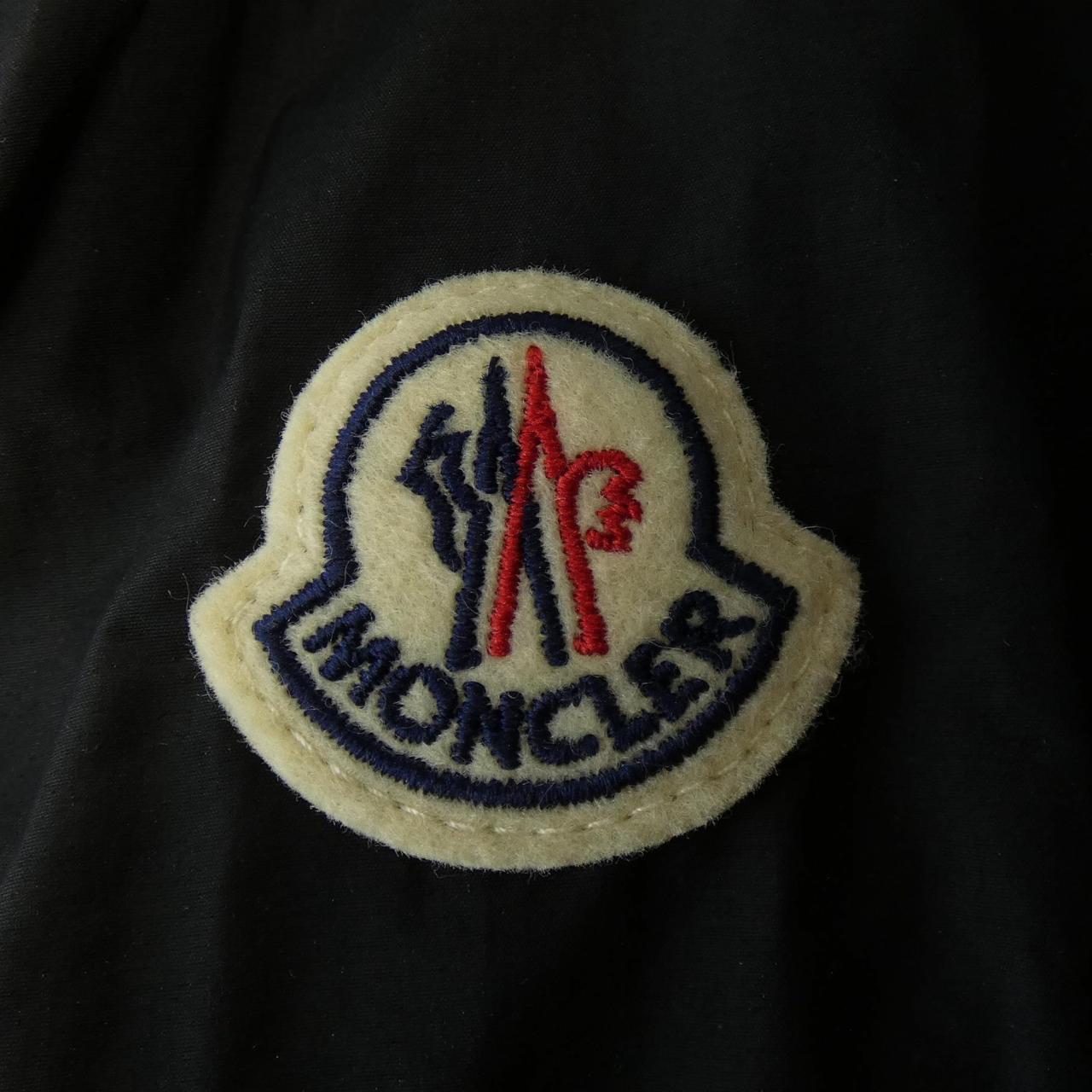 MONCLER蒙克勒·布盧森