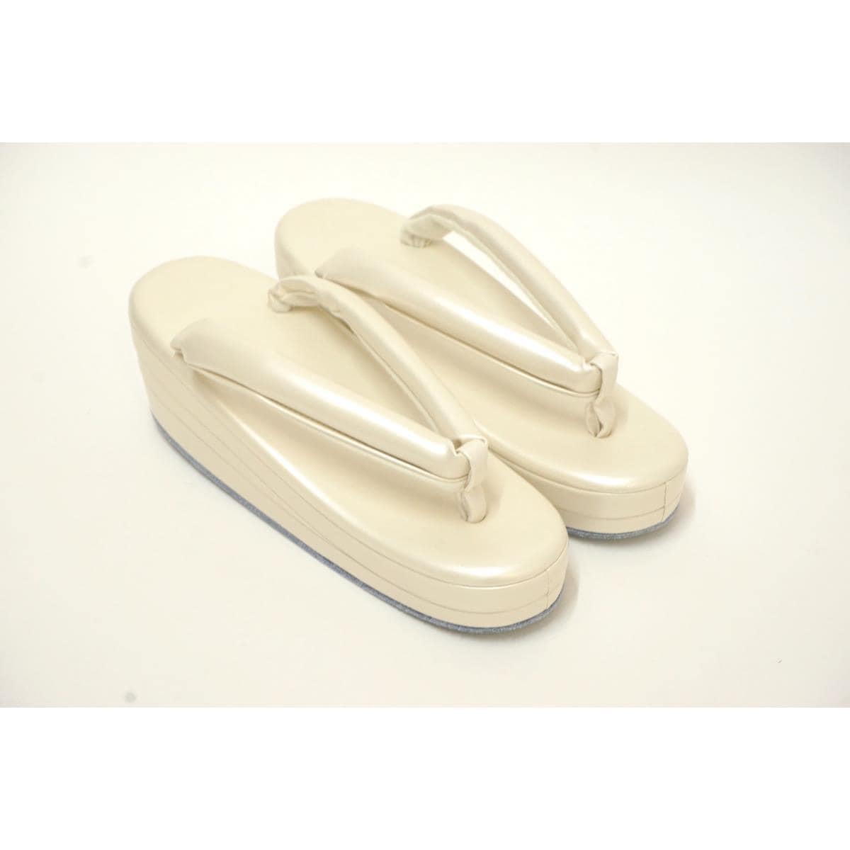 【新品】女草履　Ｍサイズ