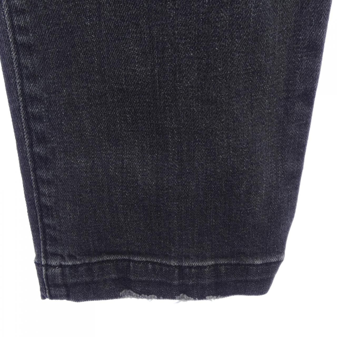 アントレアミ ENTRE AMIS ジーンズ