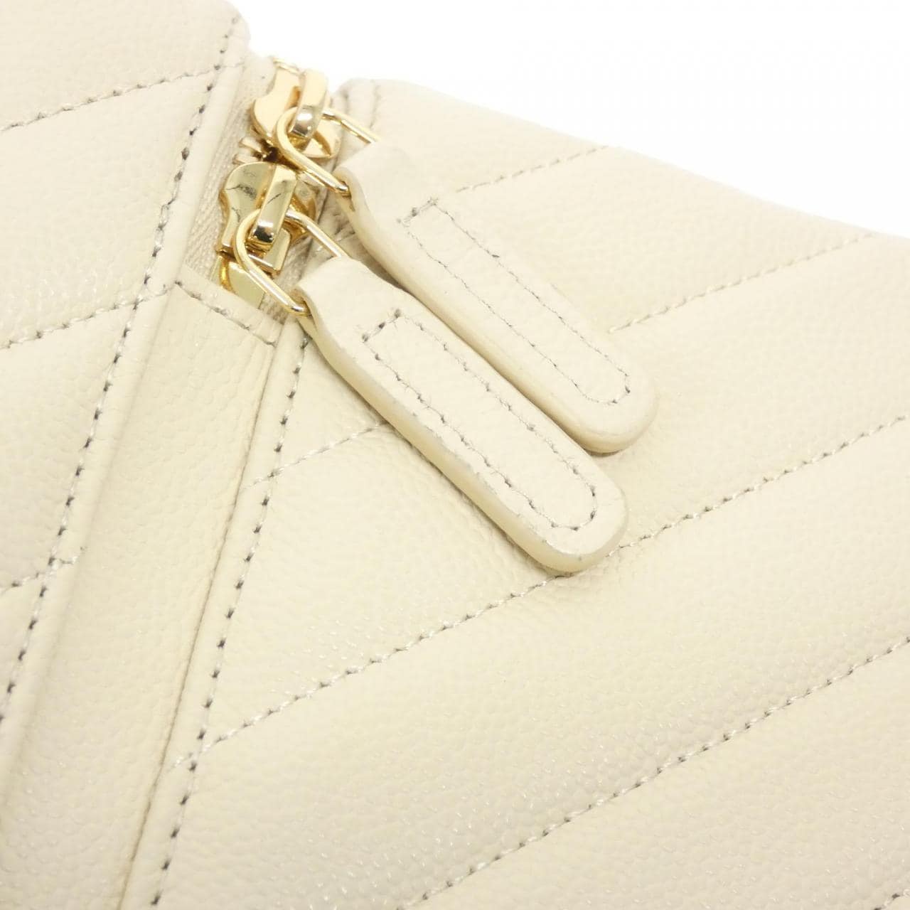 シャネル タイムレスクラシック ライン AP4385 バッグ