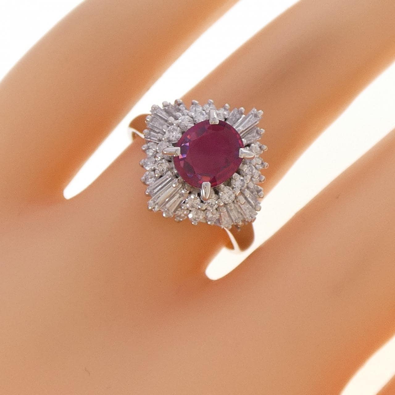 PT900 ルビー リング 0.72CT