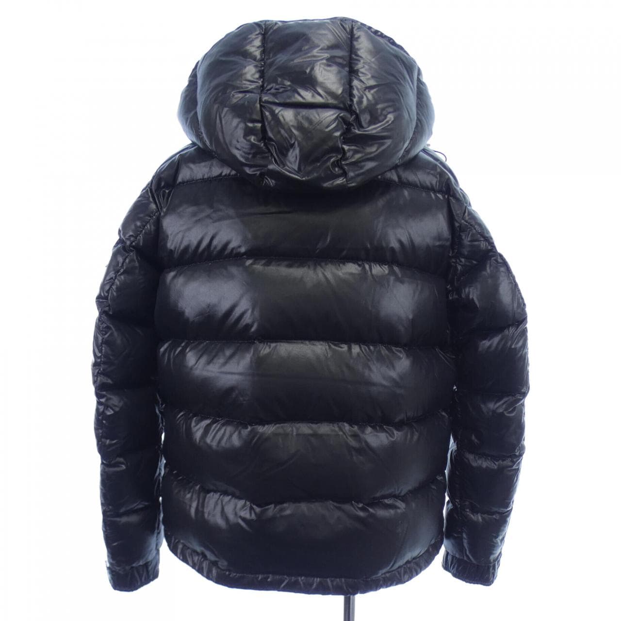 モンクレール MONCLER ダウンジャケット
