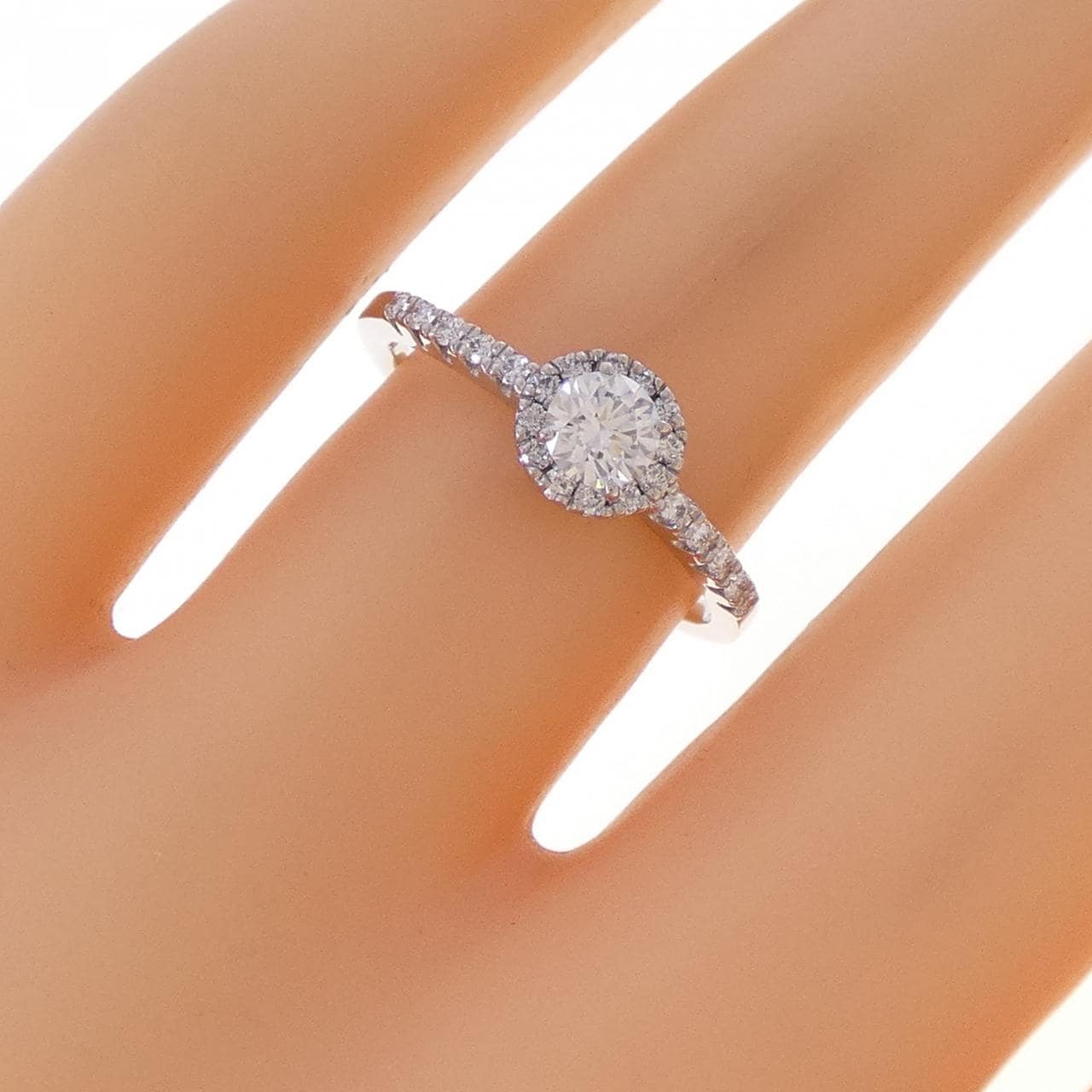 PT900 ダイヤモンド リング 0.256CT D VVS2 EXT H&C