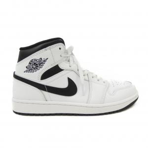 エアジョーダン AIR JORDAN DQ8426-132 スニーカー