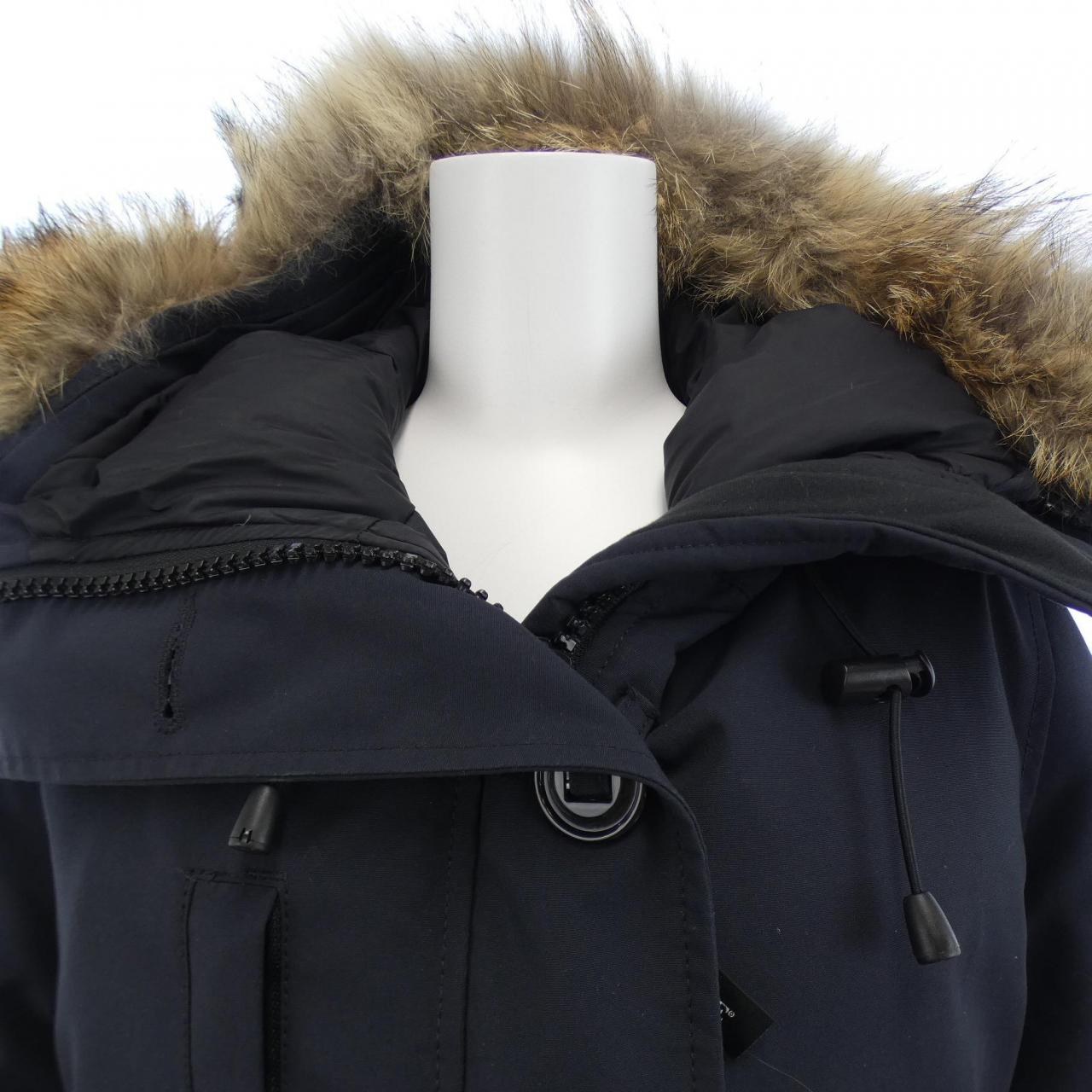 Canada goose CANADA GOOSE down jacket