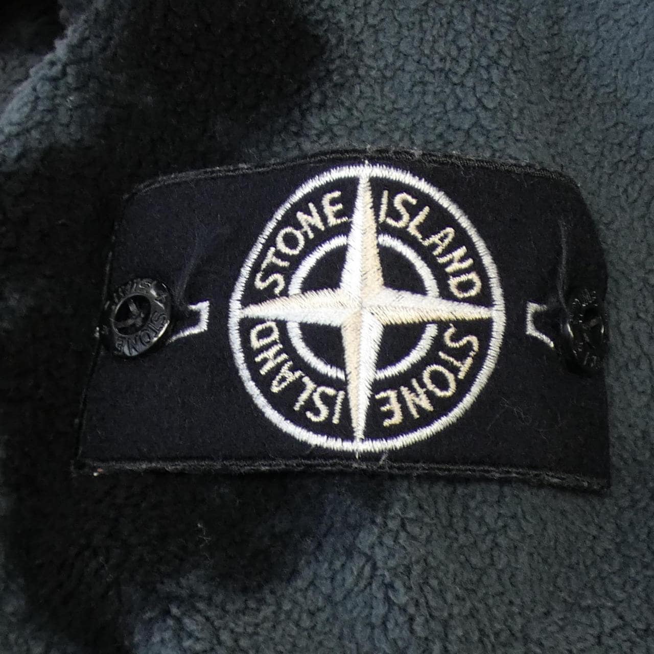 石島STONE ISLAND夾克衫