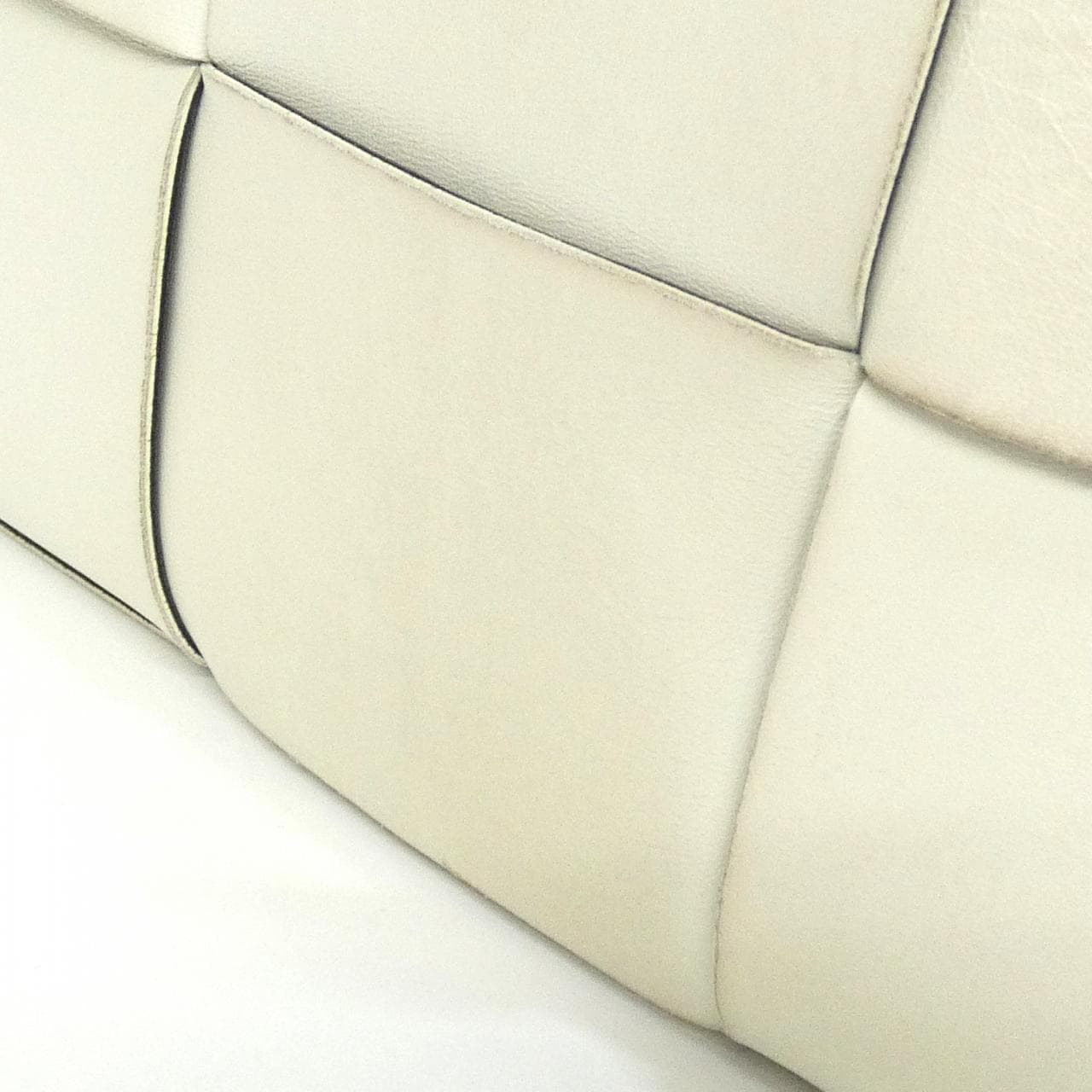 ボッテガヴェネタ 652867 VMAY3 バッグ