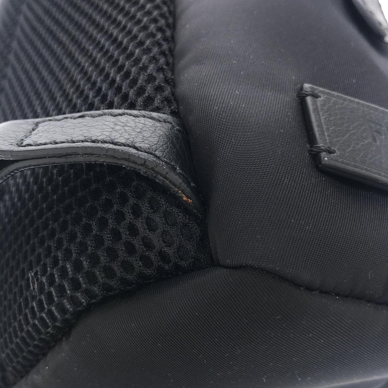 フェンディ 8BZ038 68P リュックサック