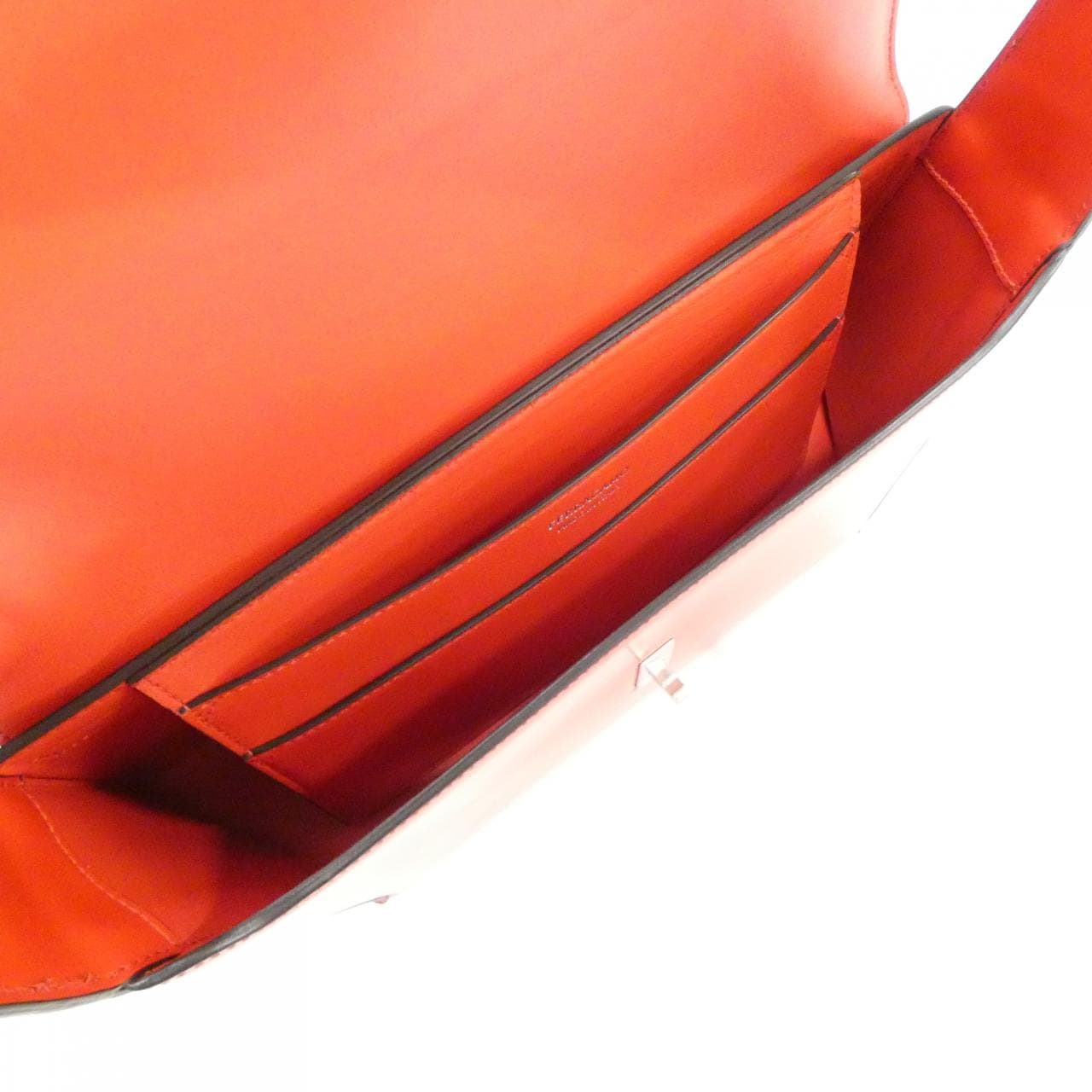 サルヴァトーレフェラガモ PRISMA 21 3451 ショルダーバッグ