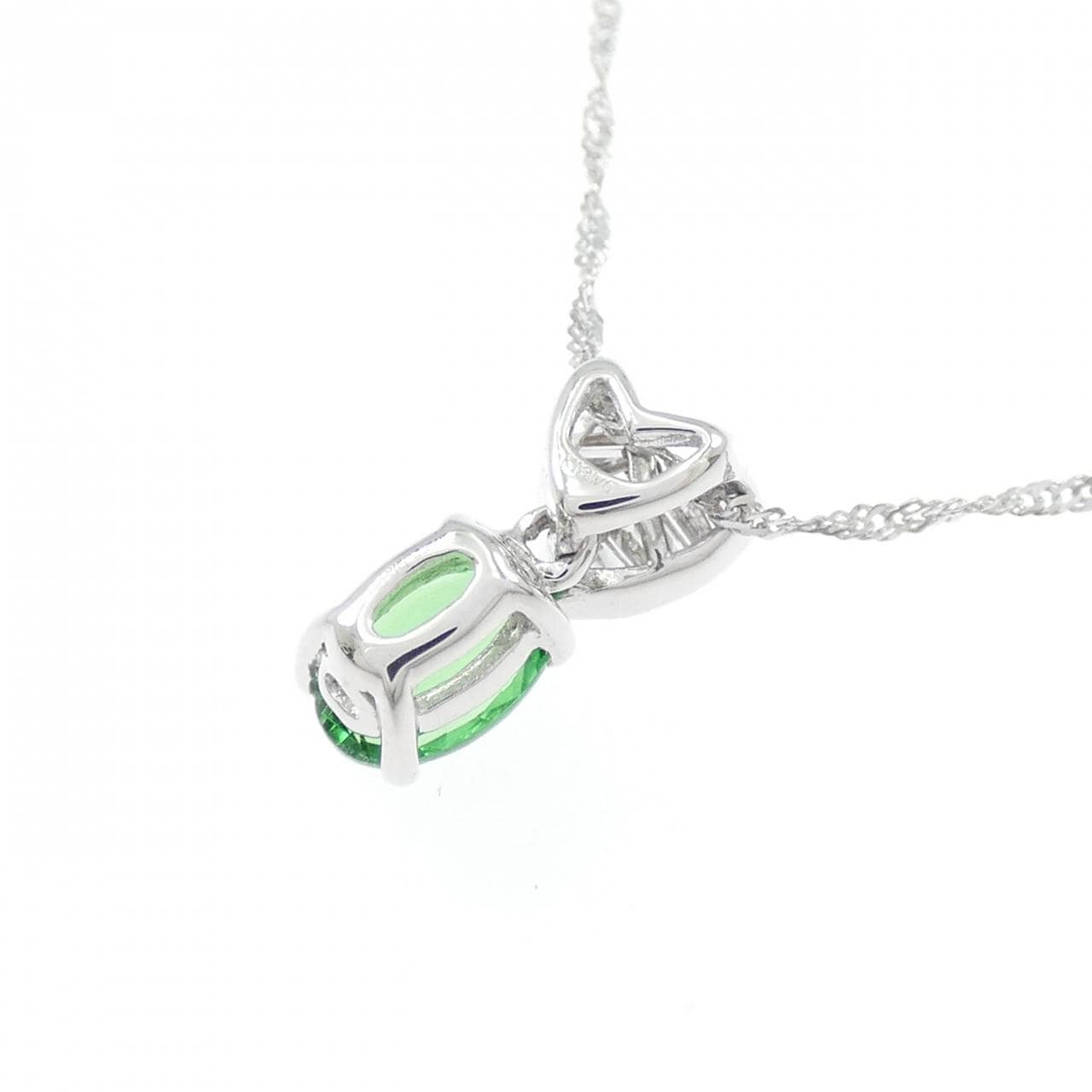 K18WG グリーンガーネット ネックレス 0.53CT
