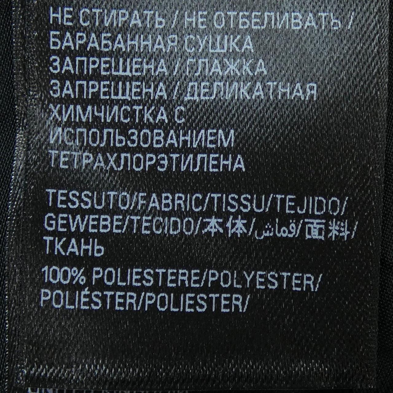 バレンシアガ BALENCIAGA GARDE-ROBE 814139 TKN01 シャツ