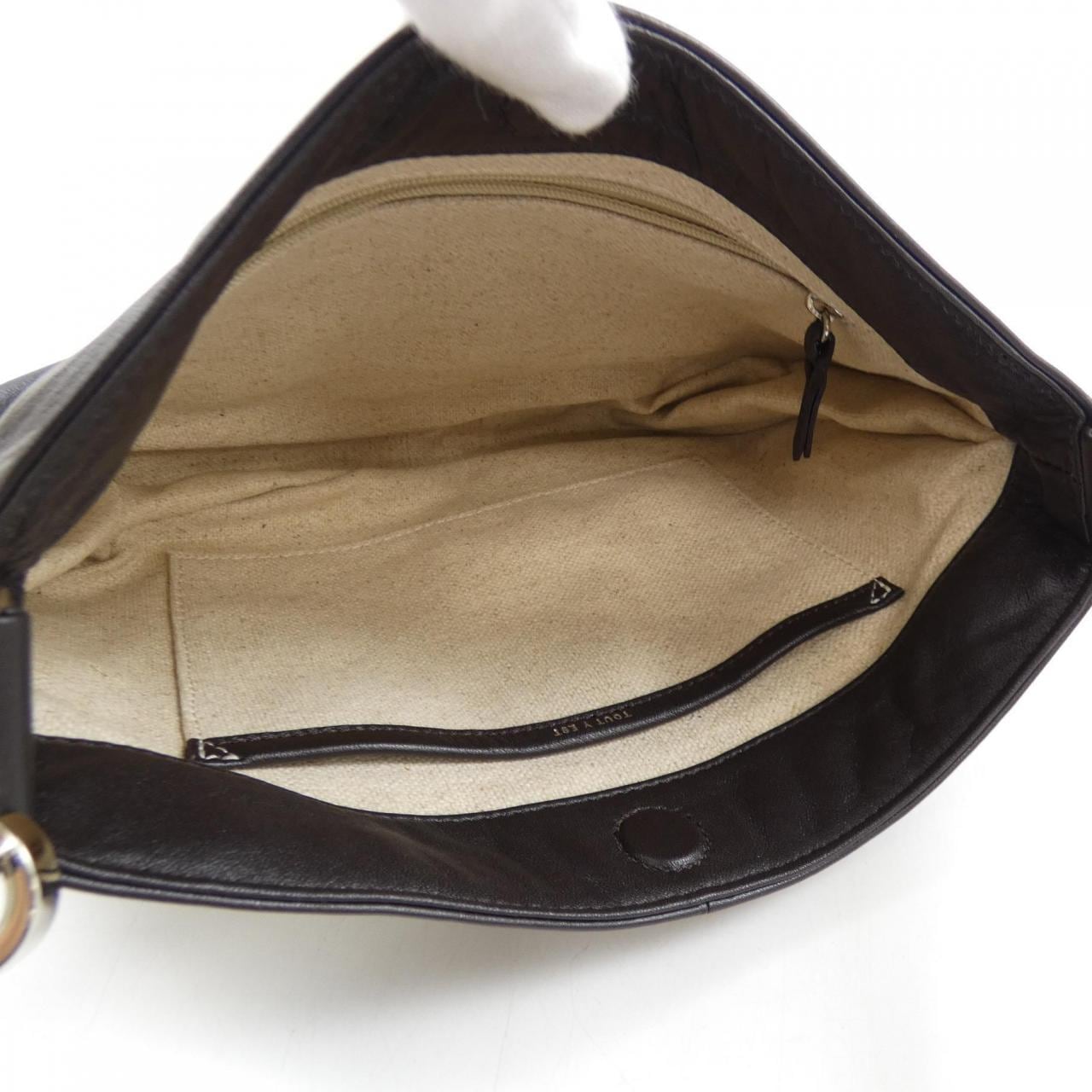 TOUT Y EST BAG