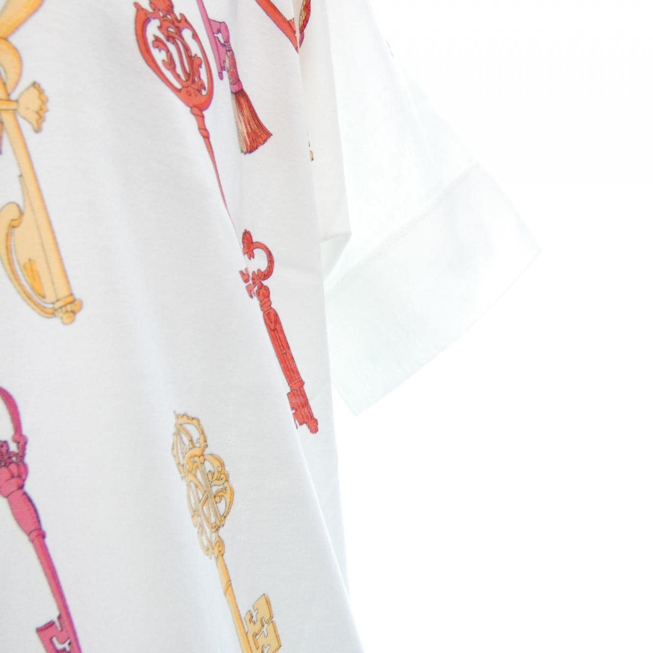 エルメス HERMES Tシャツ