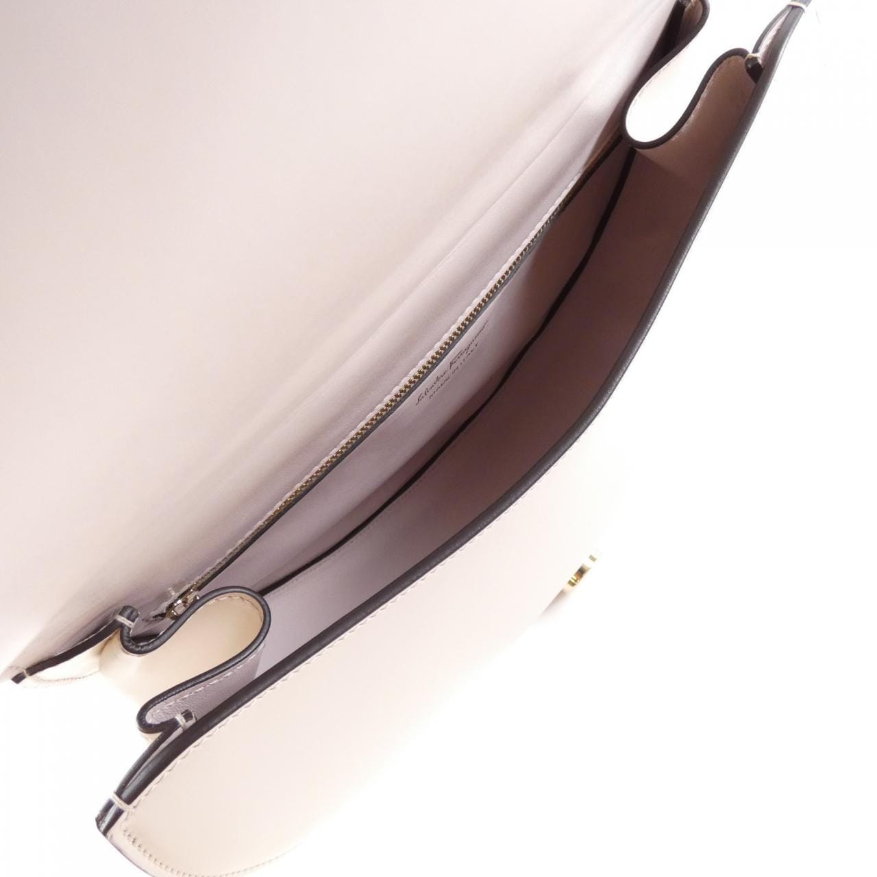 SALVATORE FERRAGAMO 21 G979 Shoulder Bag