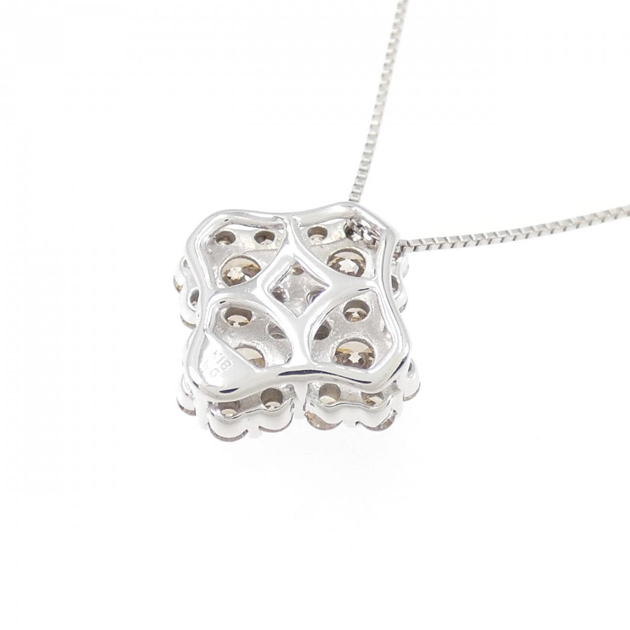 K18WG Diamond necklace