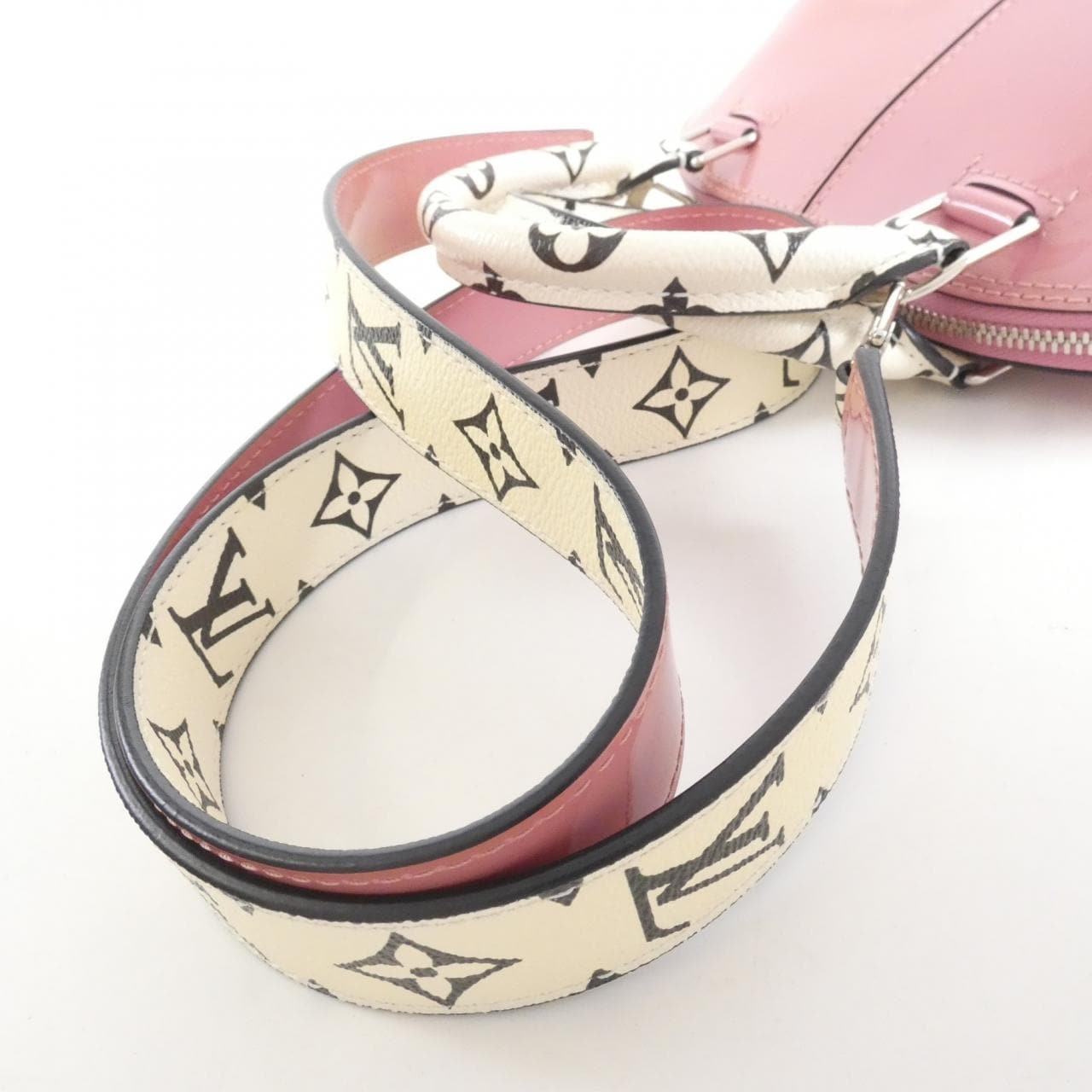 ルイヴィトン モノグラム ヴェルニ ミロワール アルマBB M54704 バッグ