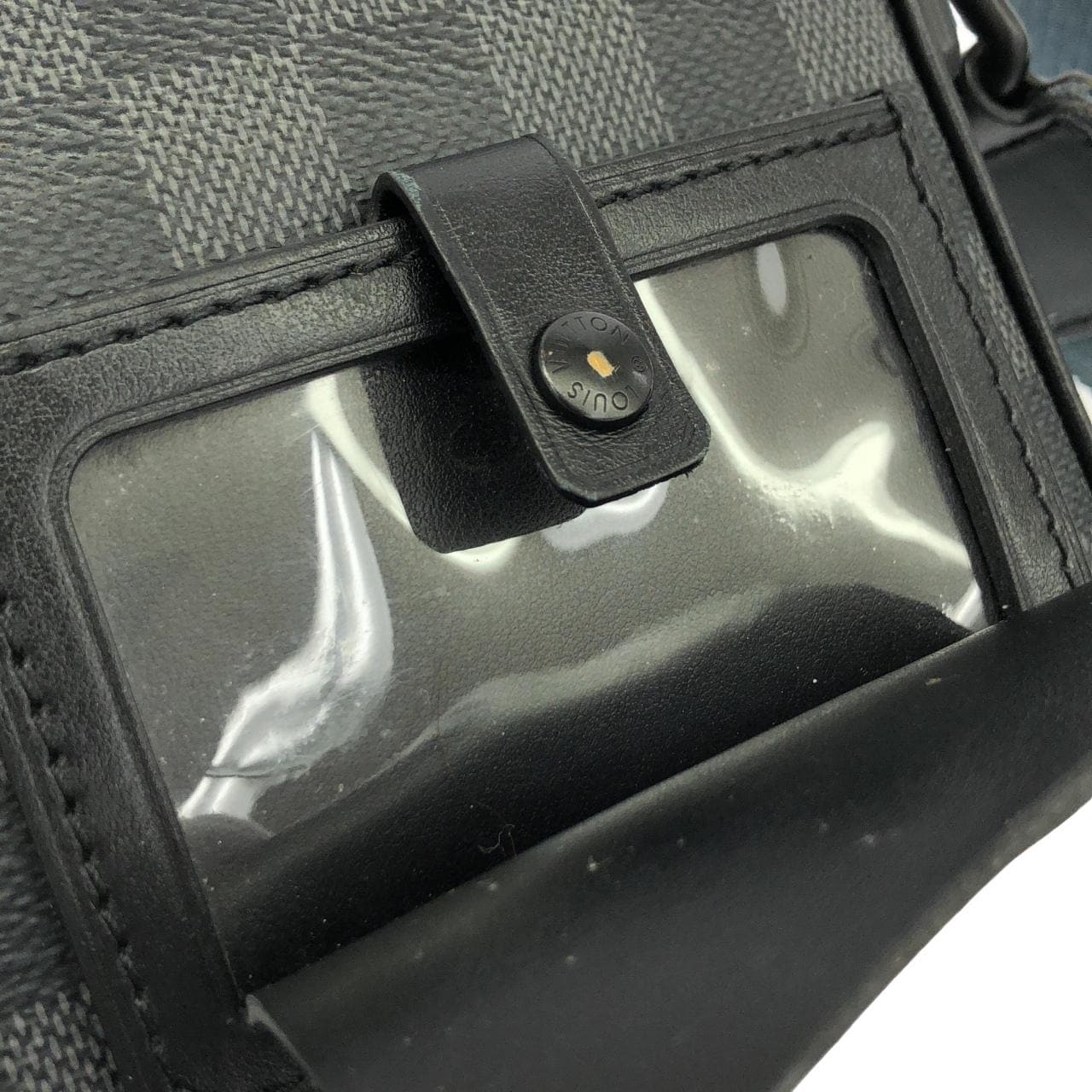 ルイヴィトン ダミエ グラフィット アルファ メッセンジャー N40188 ショルダーバッグ