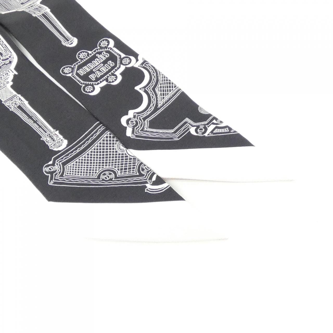 【未使用品】エルメス MERVEILLEUSES LANTERNES ツイリー 063081S スカーフ