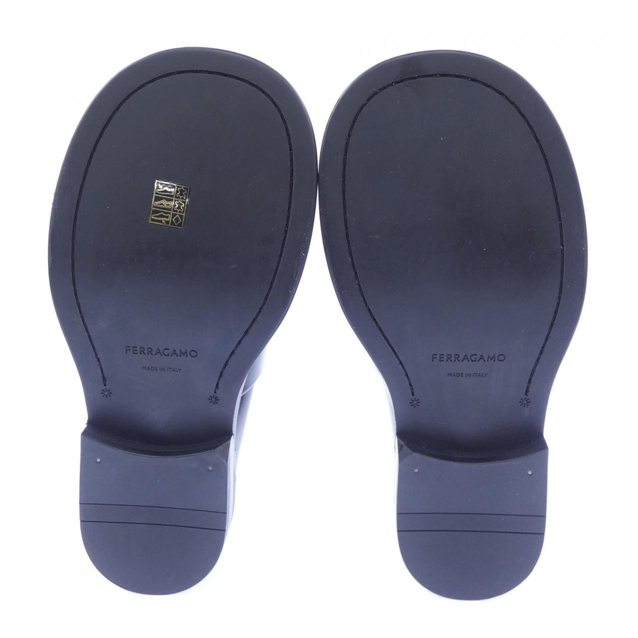 サルヴァトーレフェラガモ SALVATORE FERRAGAMO 766199 シューズ