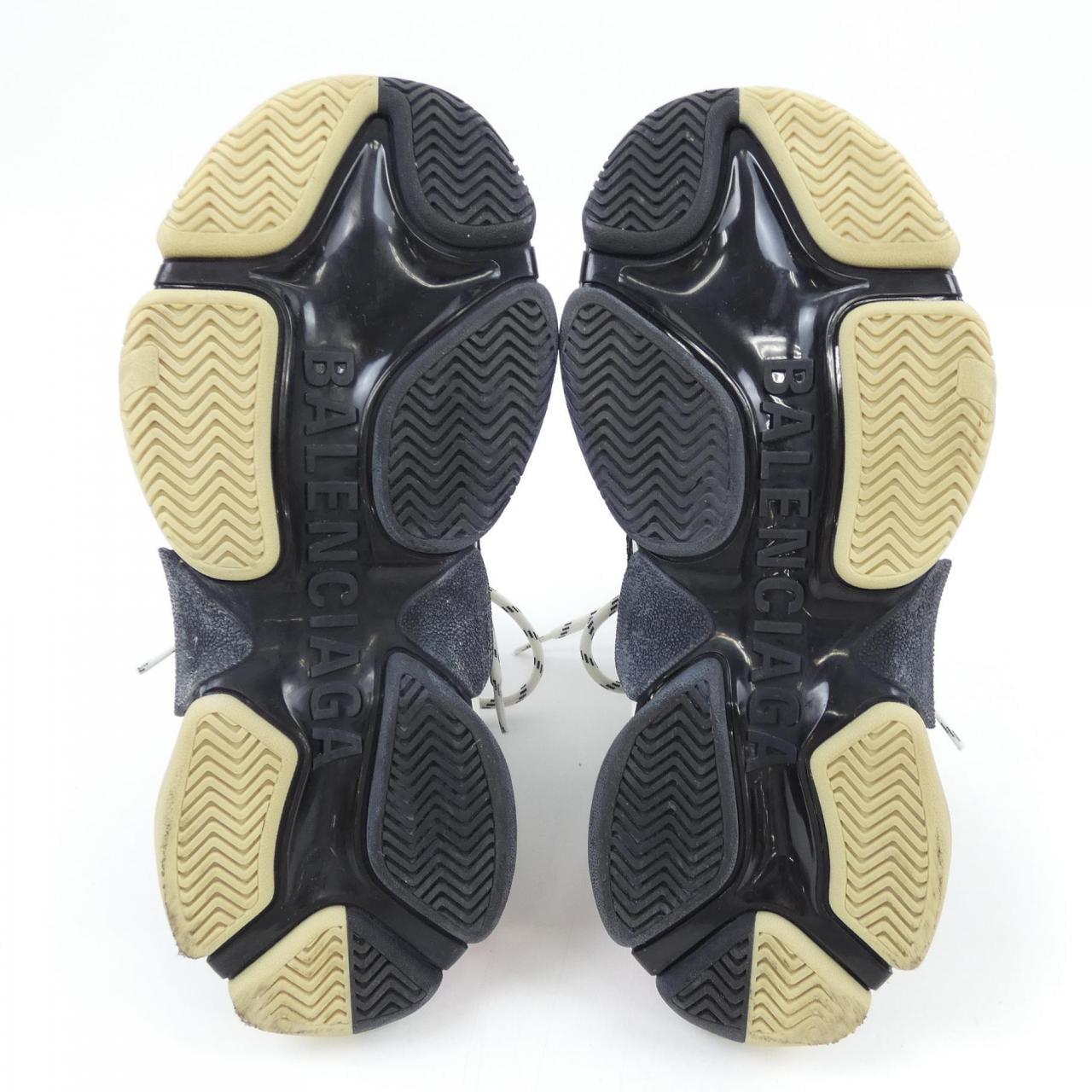 BALENCIAGA 533891 Triple S sneakers