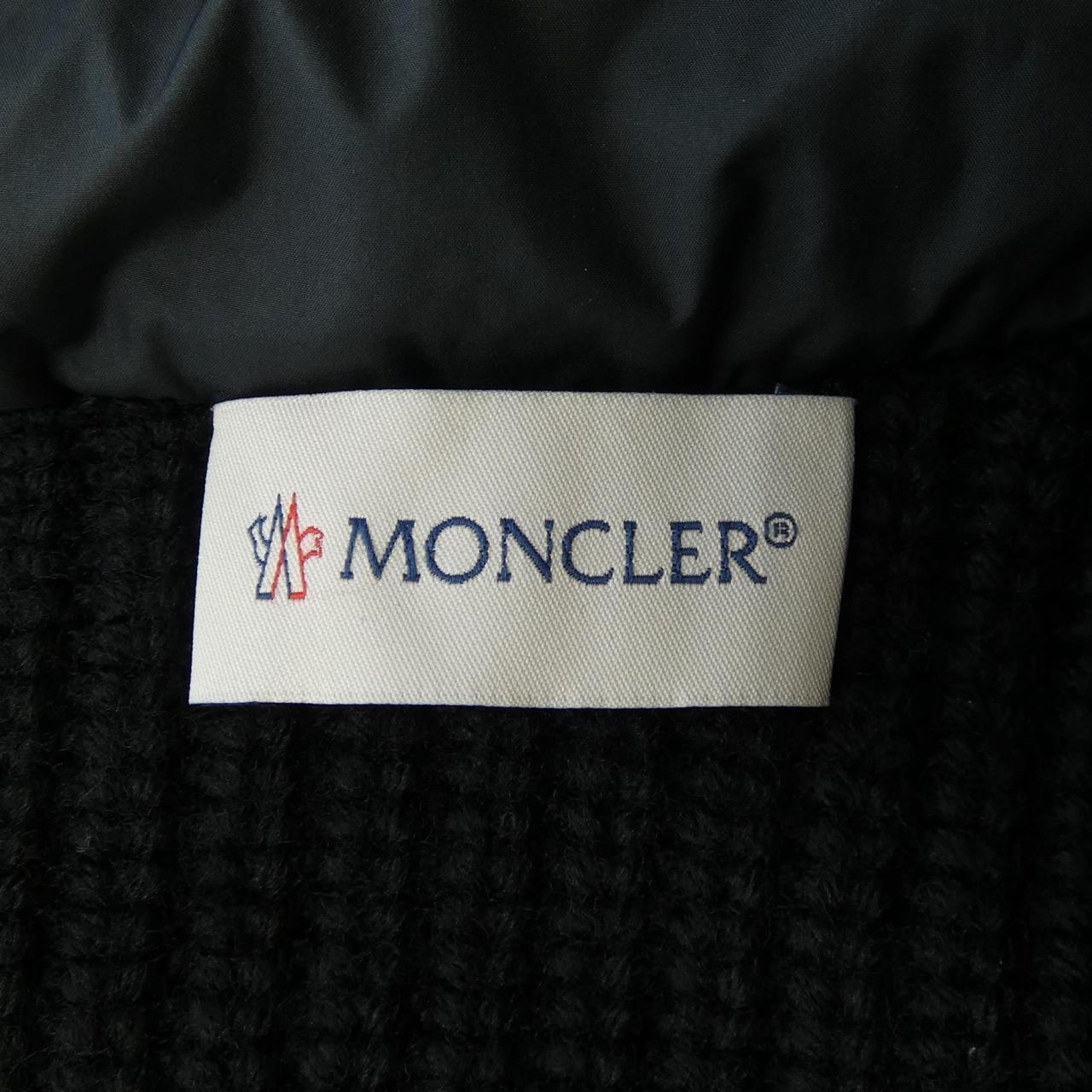 モンクレール MONCLER 20919B00032 ダウンジャケット