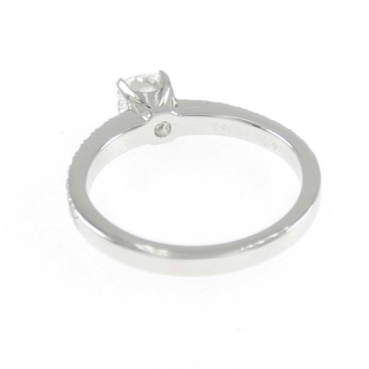 ティファニー ノヴォ リング 0.39CT F VS1