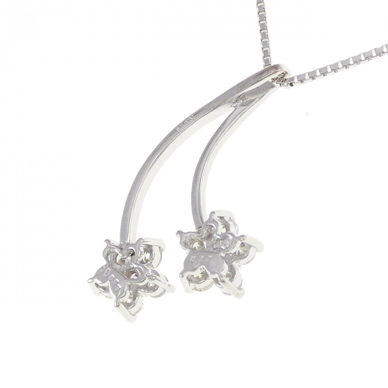 K18WG Flower Pink diamond Necklace 0.03CT