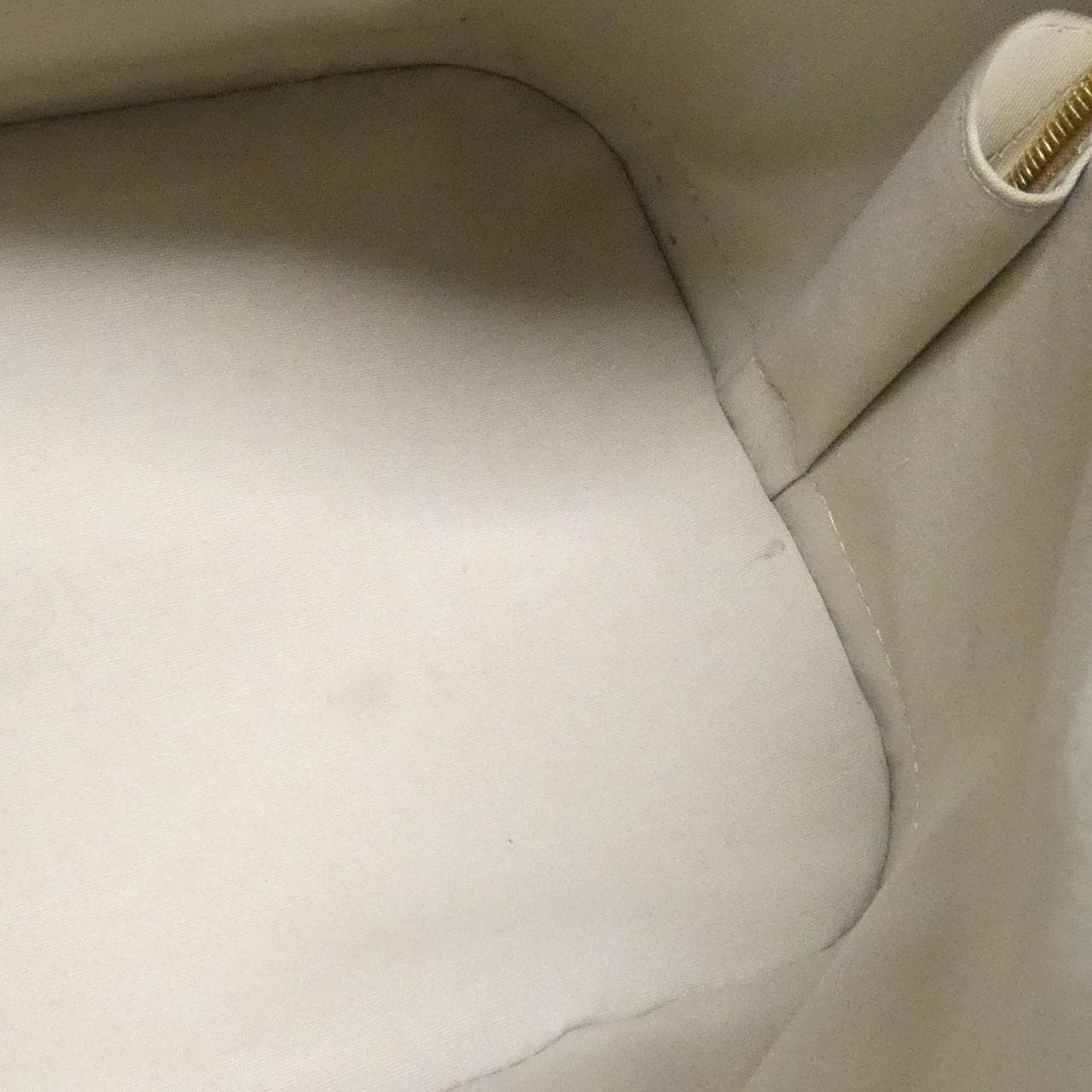 ルイヴィトン モノグラム ミロワール アルマ MM M93624 バッグ