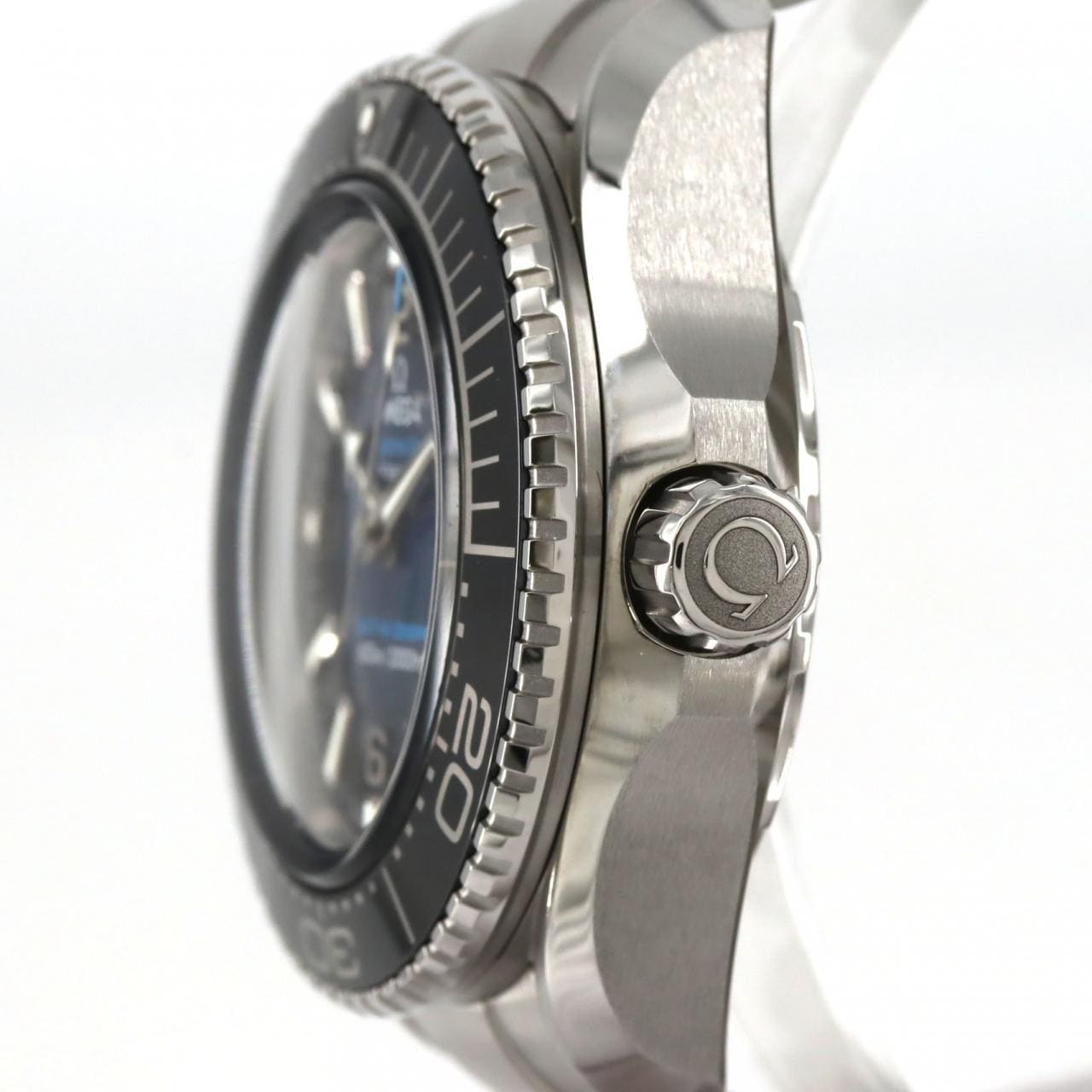 オメガ プラネットオーシャン6000M･ウルトラディープ 215.30.46.21.03.001 SS 自動巻