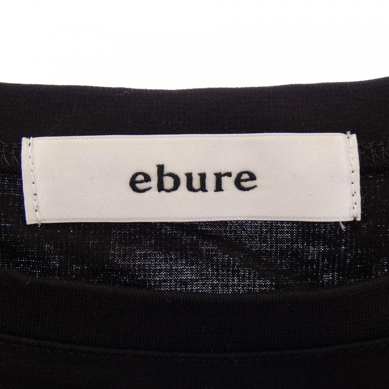 エブール ebure Tシャツ