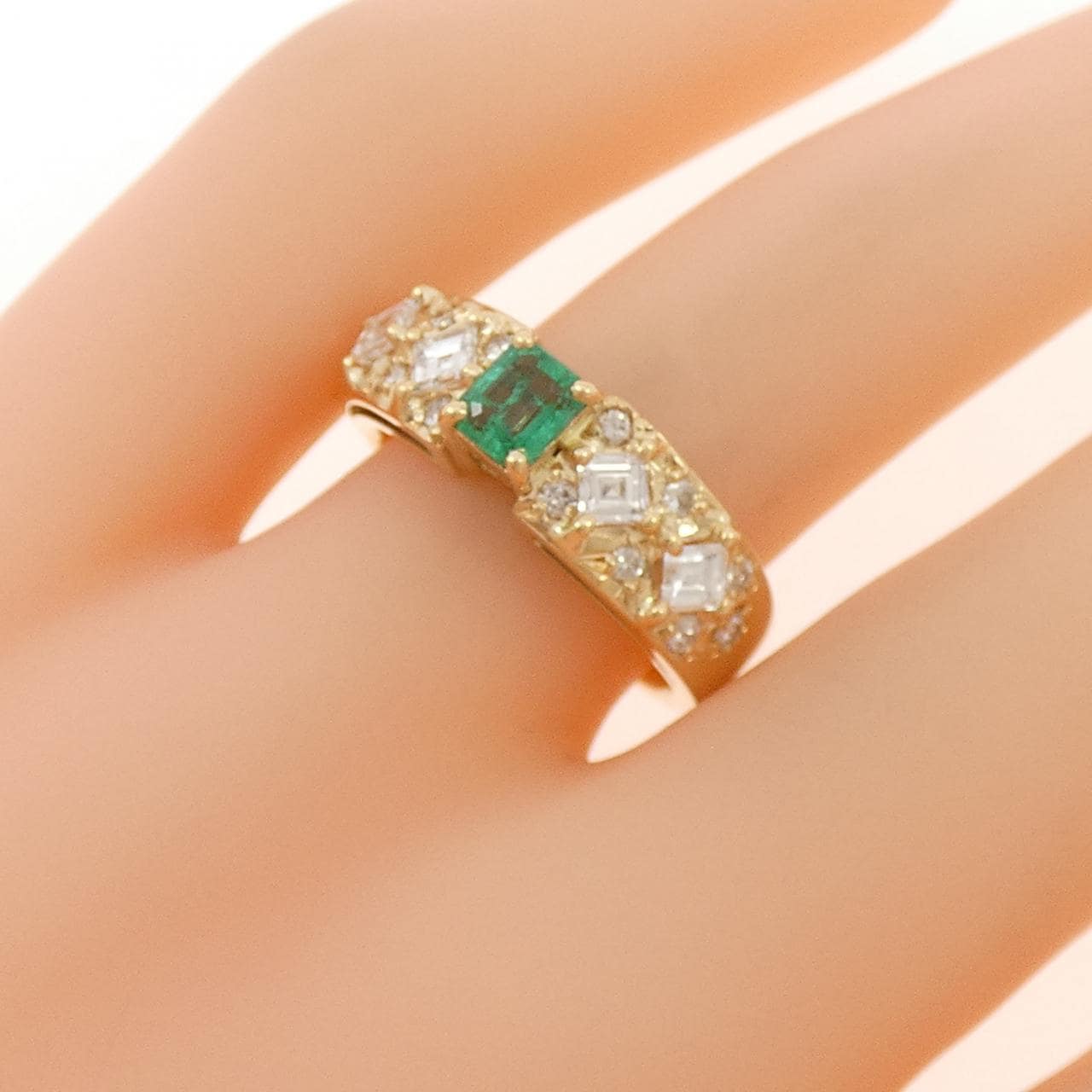 K18YG エメラルド リング 0.37CT