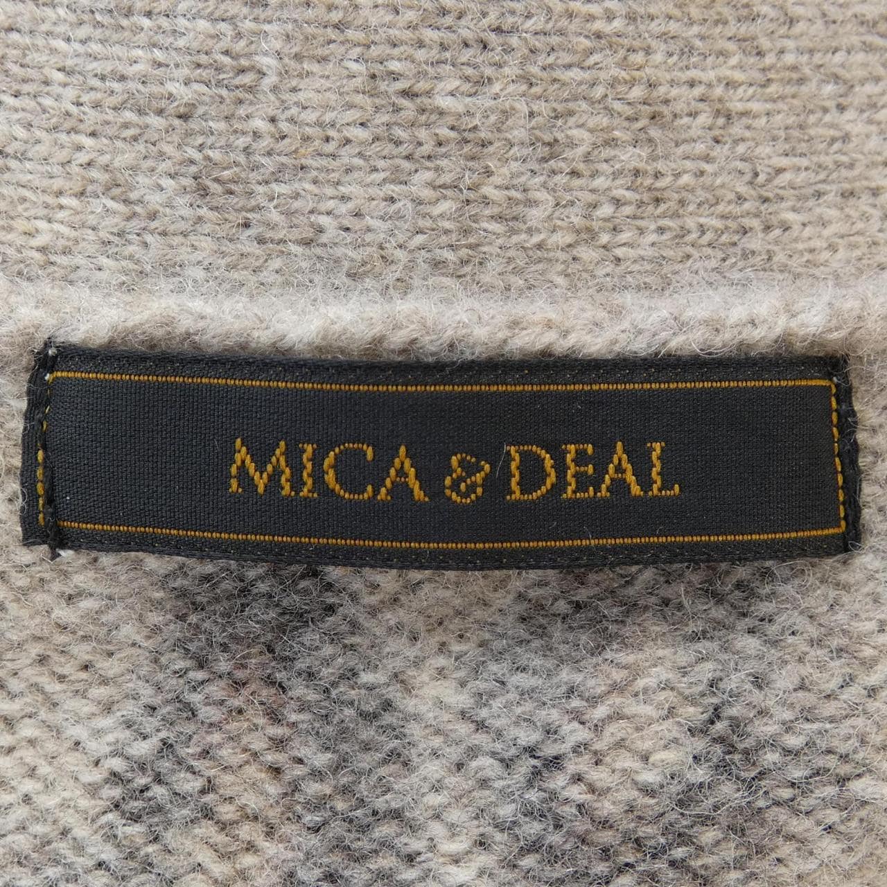 MICA&DEAL開襟衫