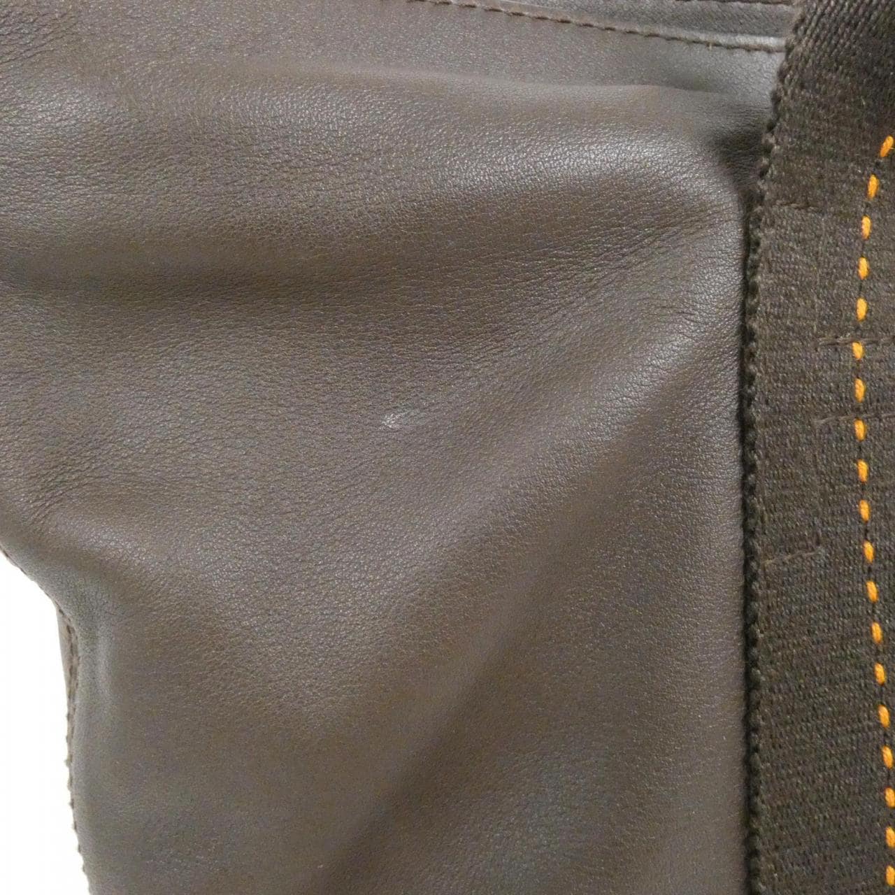 エルメス キャラバン ヴェルティカル MM 049022CK バッグ