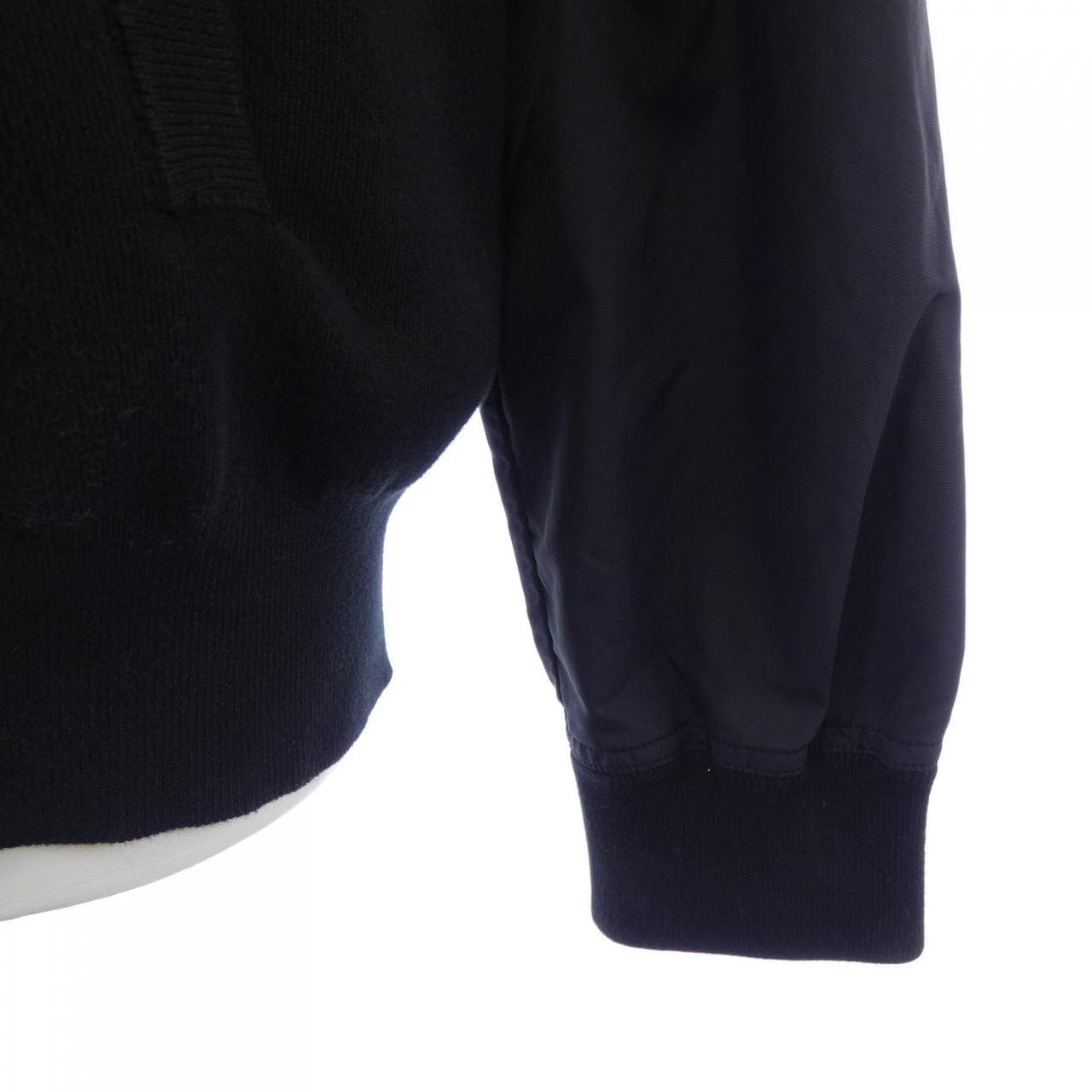 ルイヴィトン LOUIS VUITTON ハイブリッドテックカーディガン HPN11WZLW ジャケット