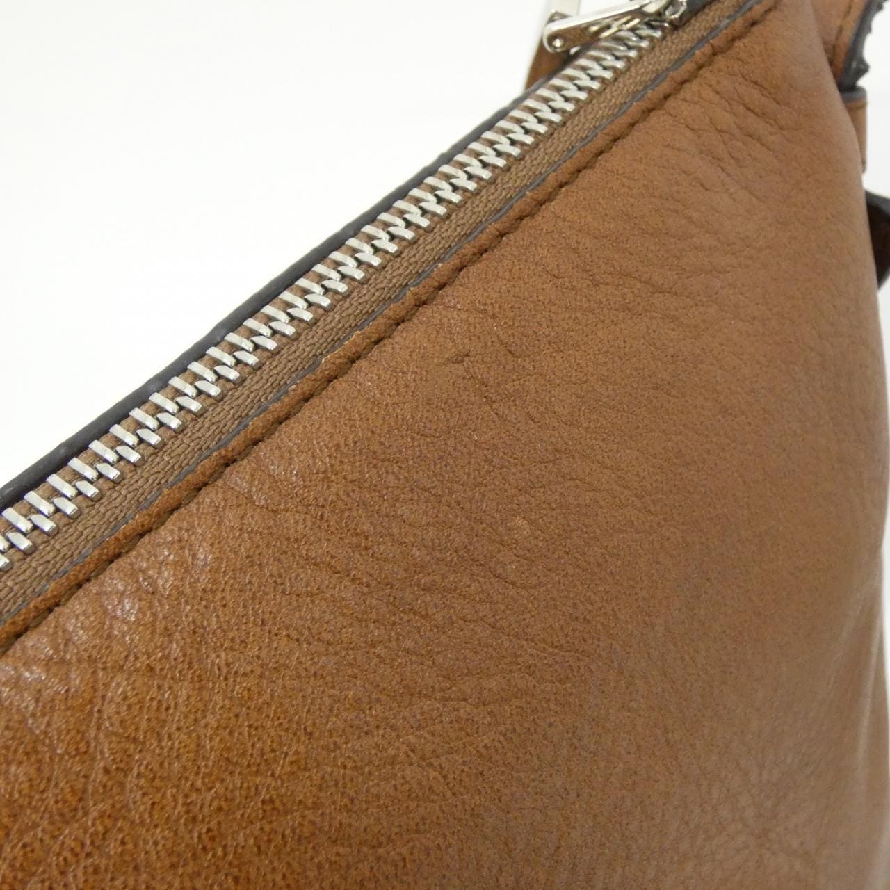 ロエベ ヘリテージ ショルダーバッグ