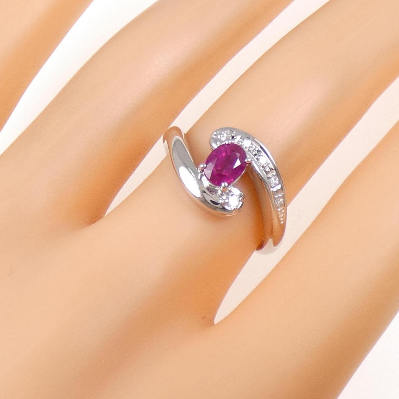 PT900 ルビー リング 0.81CT
