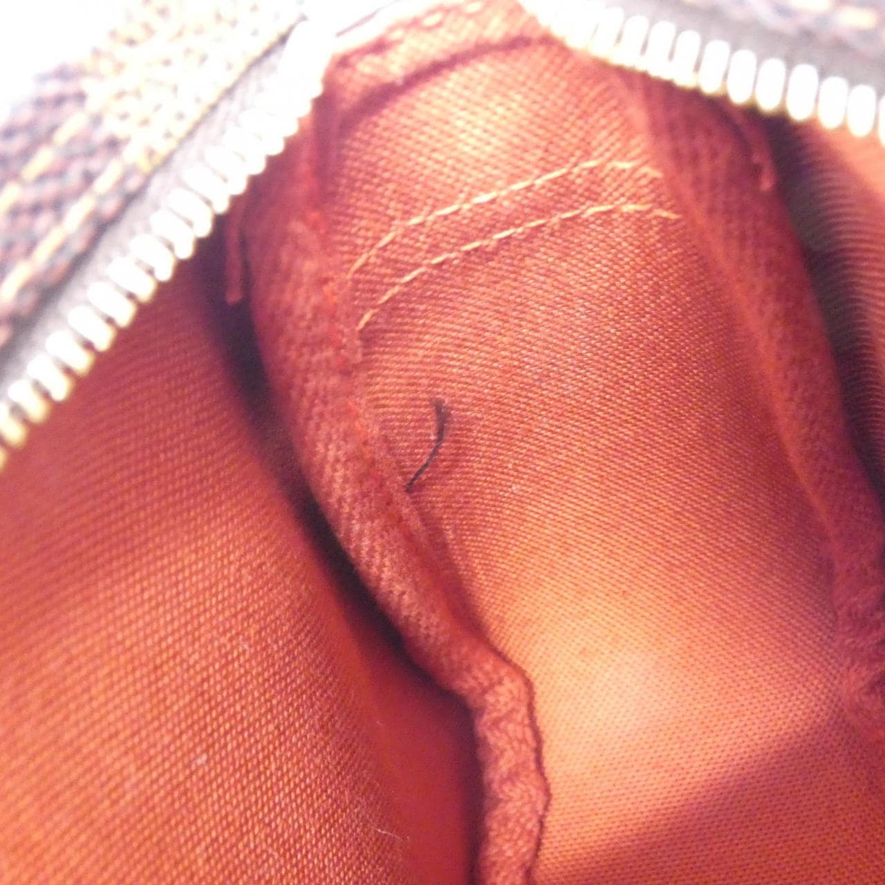 ルイヴィトン ダミエ トゥルース メイクアップ N51982 アクセサリーポーチ