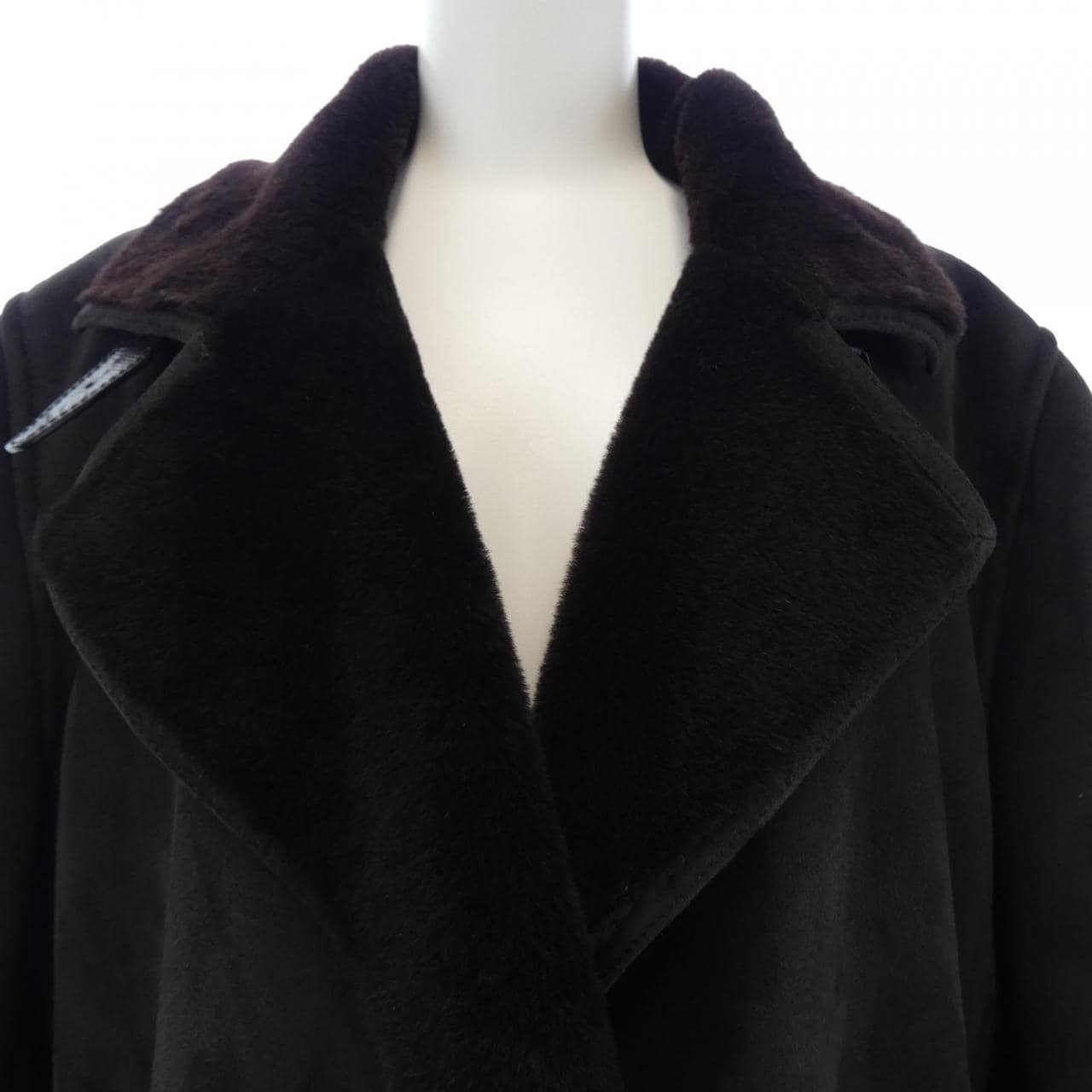 ロエベ LOEWE ムートンコート