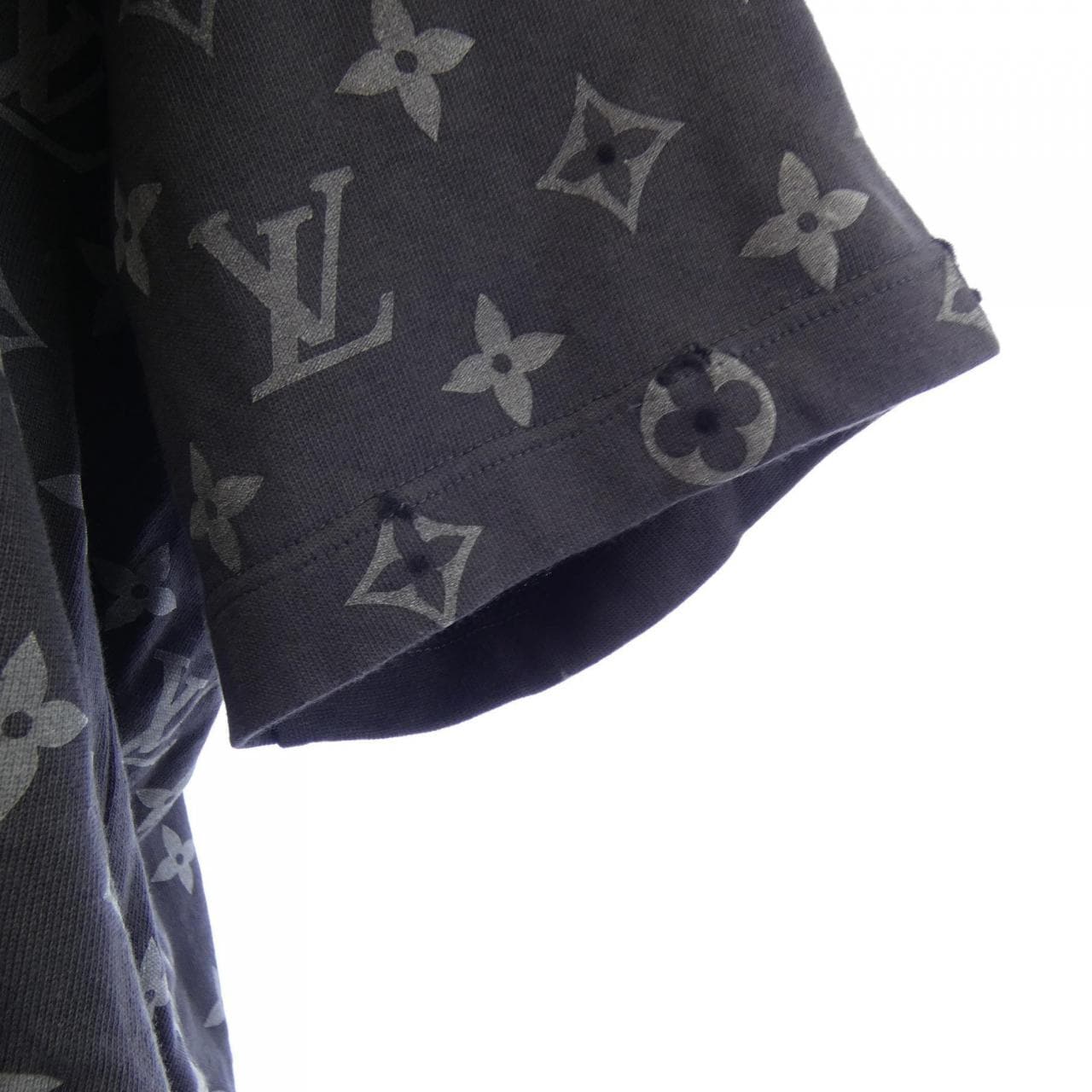 ルイヴィトン LOUIS VUITTON フックアンドループモノグラム HIY74WJYH Tシャツ