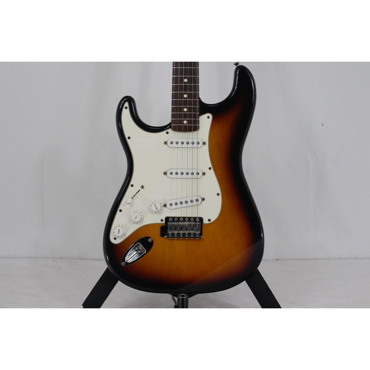 FENDER STANDARD STRATOCASTER/LH
