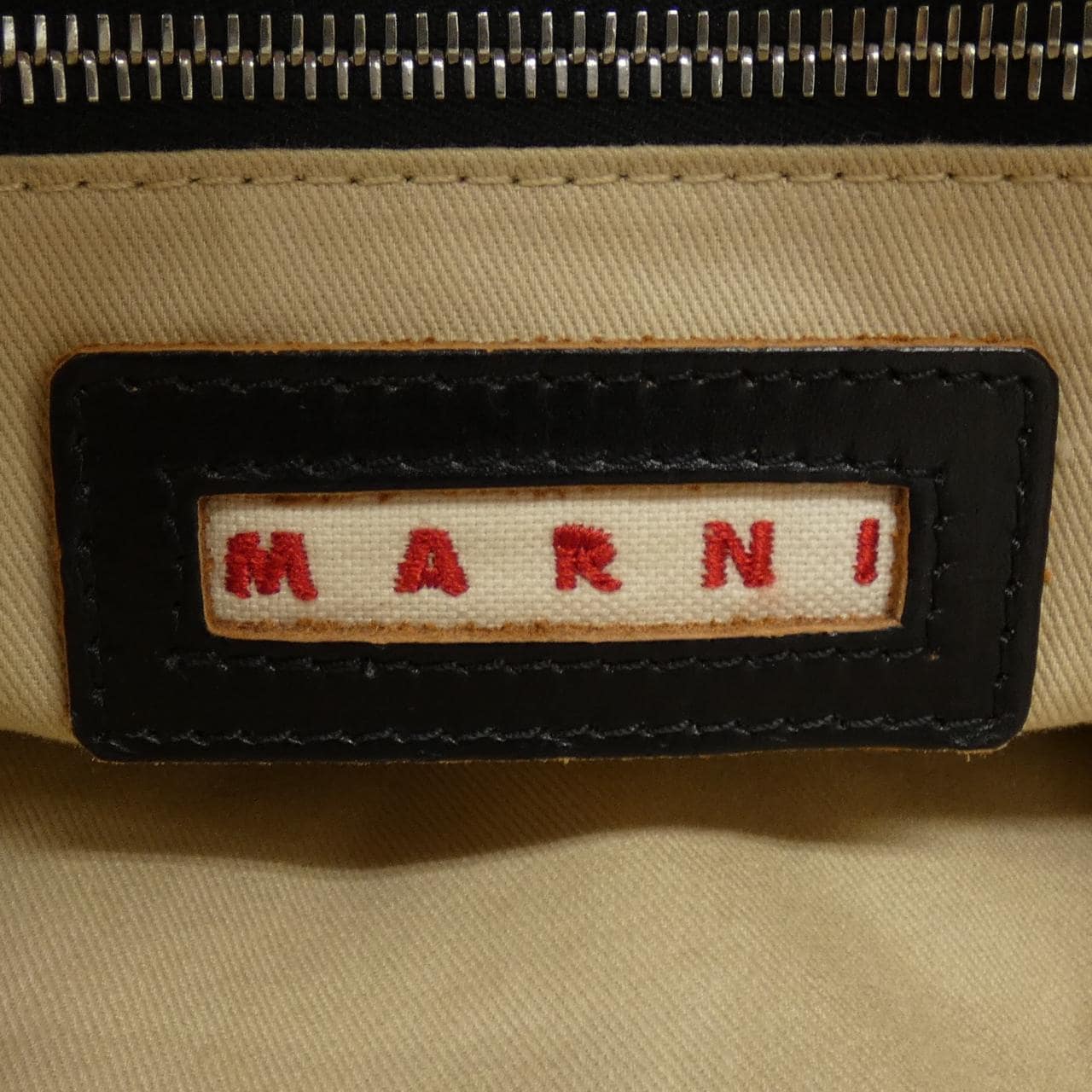 マルニ MARNI EAST-WESTトートバッグ SHMP0077U0 BAG