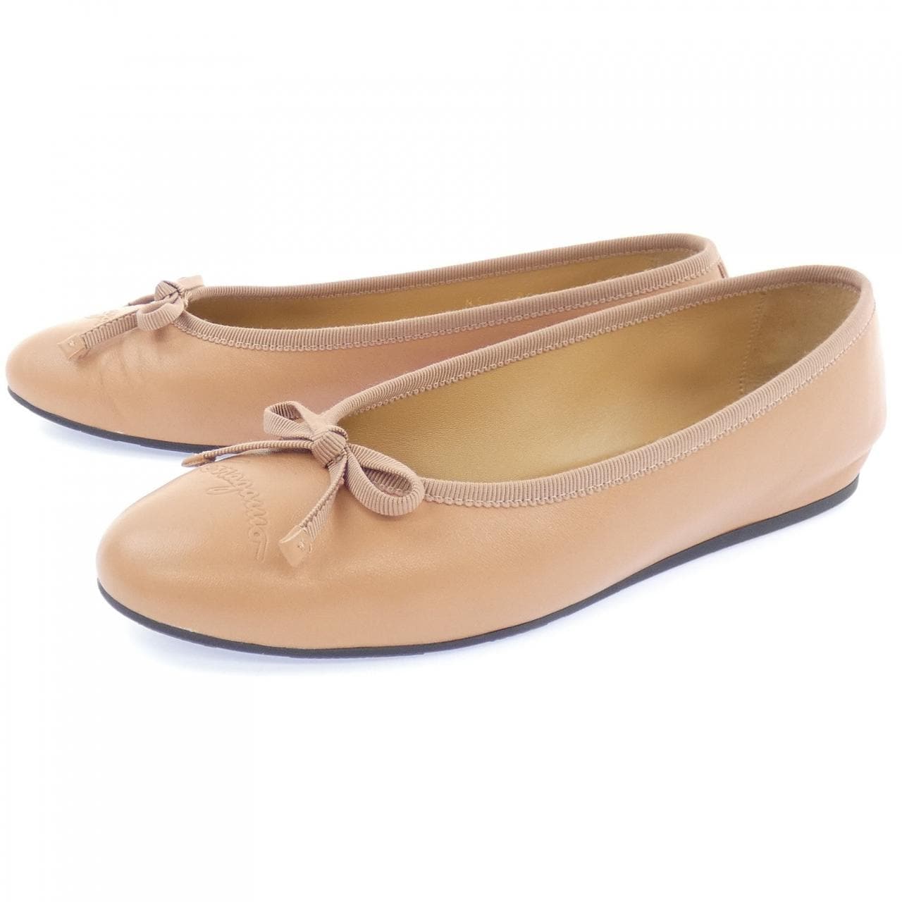 サルヴァトーレフェラガモ SALVATORE FERRAGAMO フラットシューズ