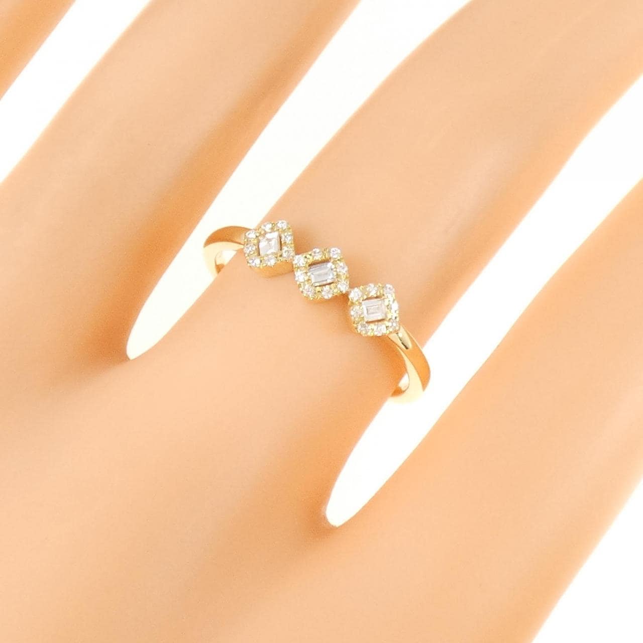 ベルシオラ ダイヤモンド リング 0.13CT