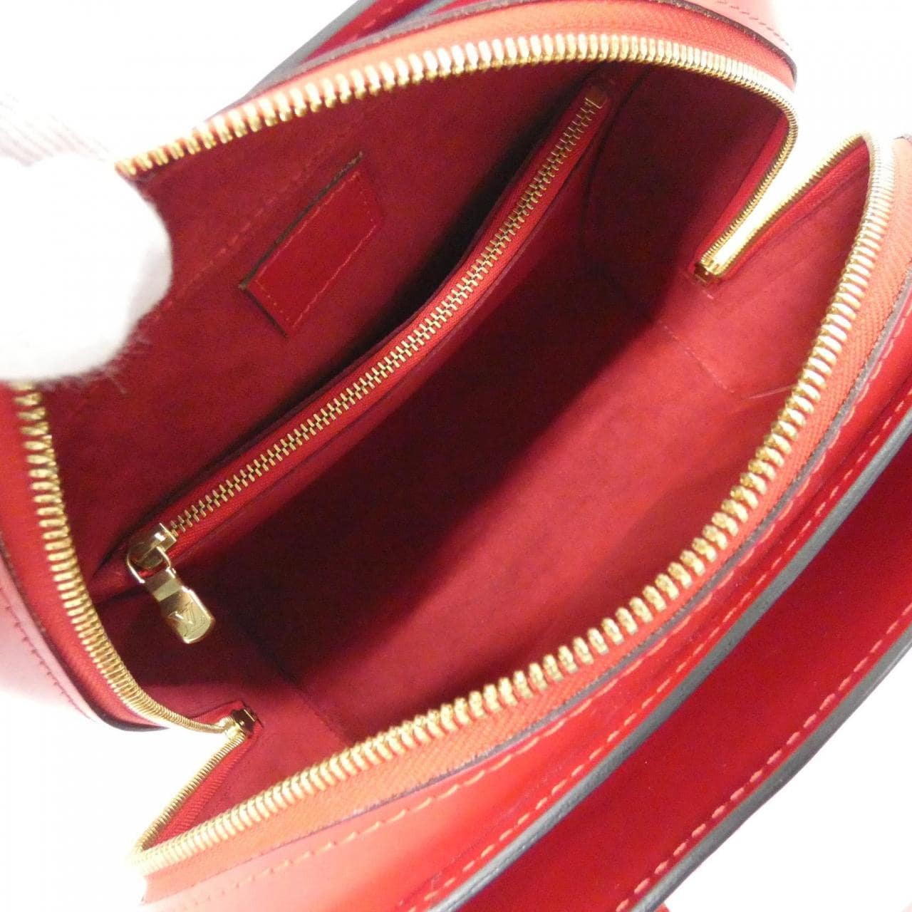 ルイヴィトン エピ ポンヌフ M52057 バッグ