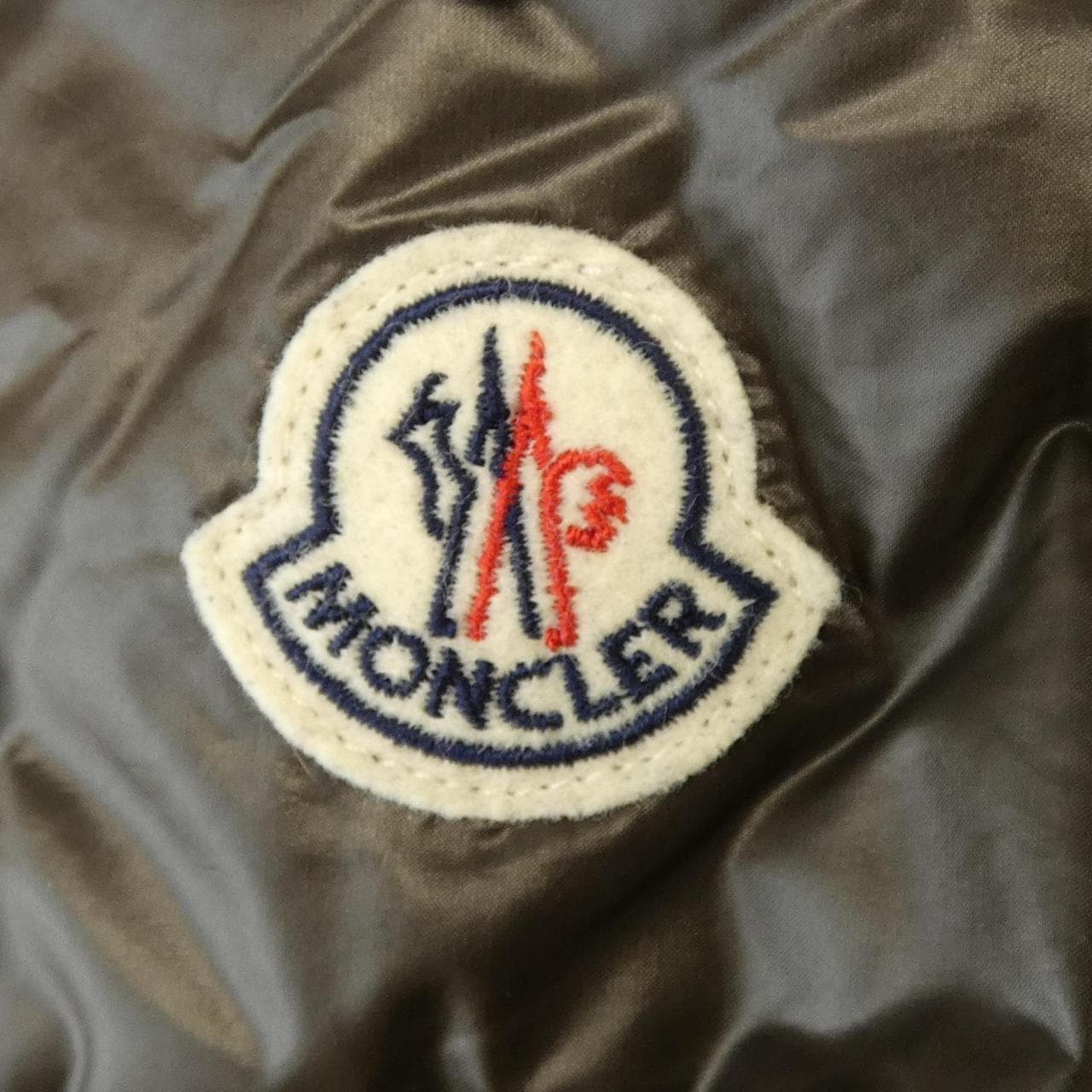 モンクレール MONCLER BERRE ダウンジャケット