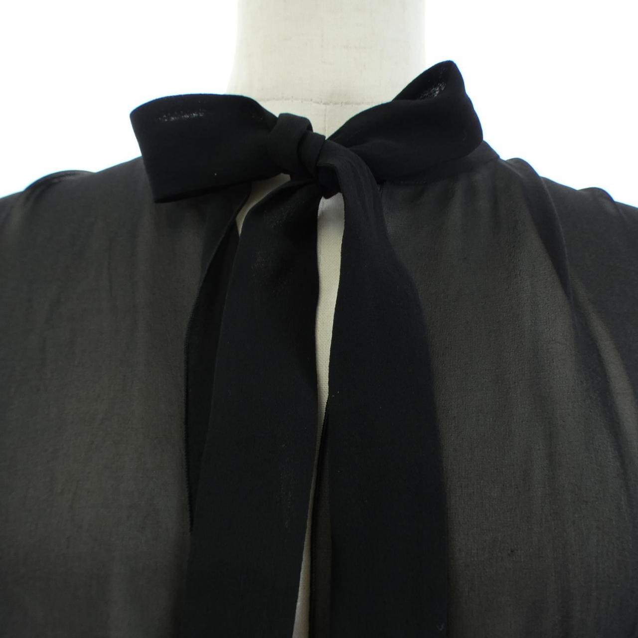 シャネル CHANEL P64552V02158 カーディガン